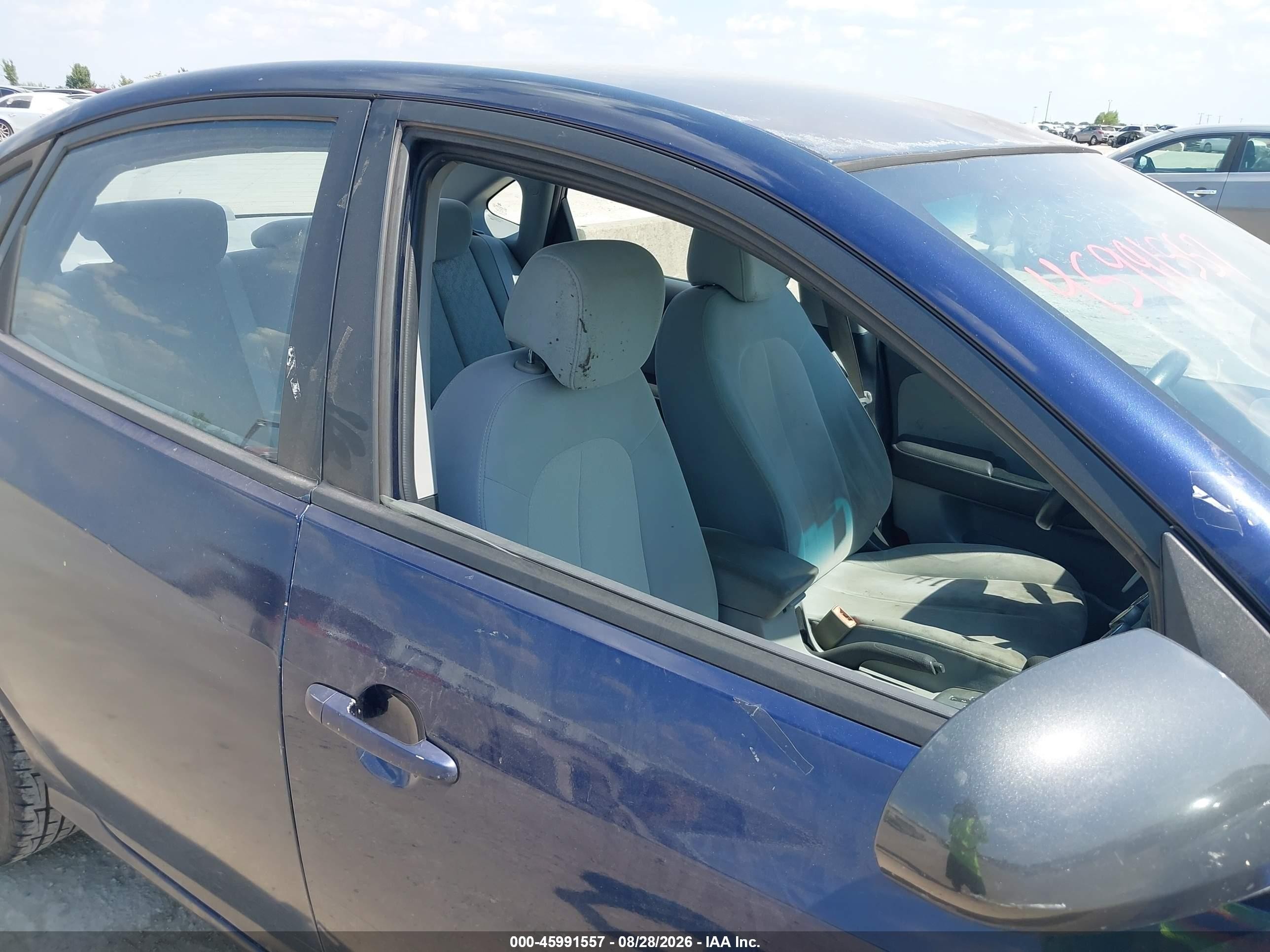 2010 Hyundai Elantra Gls Blue vin: KMHDU4AD9AU839519
