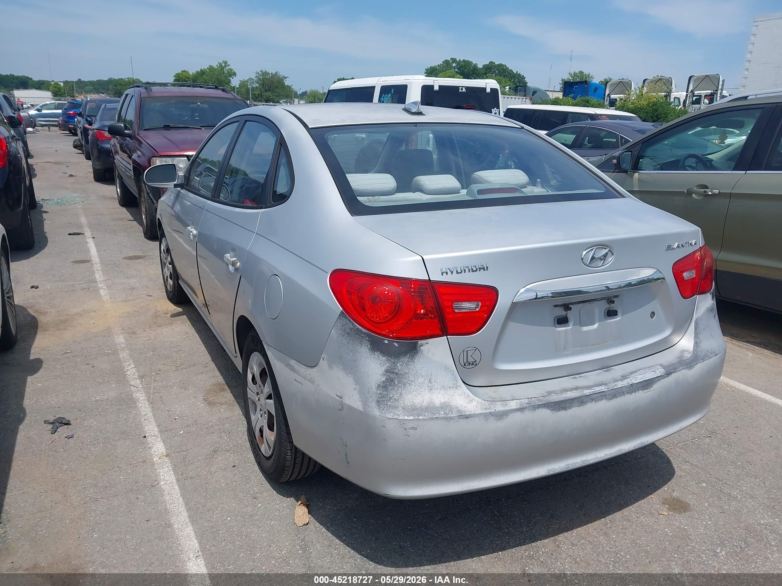 2010 Hyundai Elantra Gls Silver vin: KMHDU4AD9AU928376