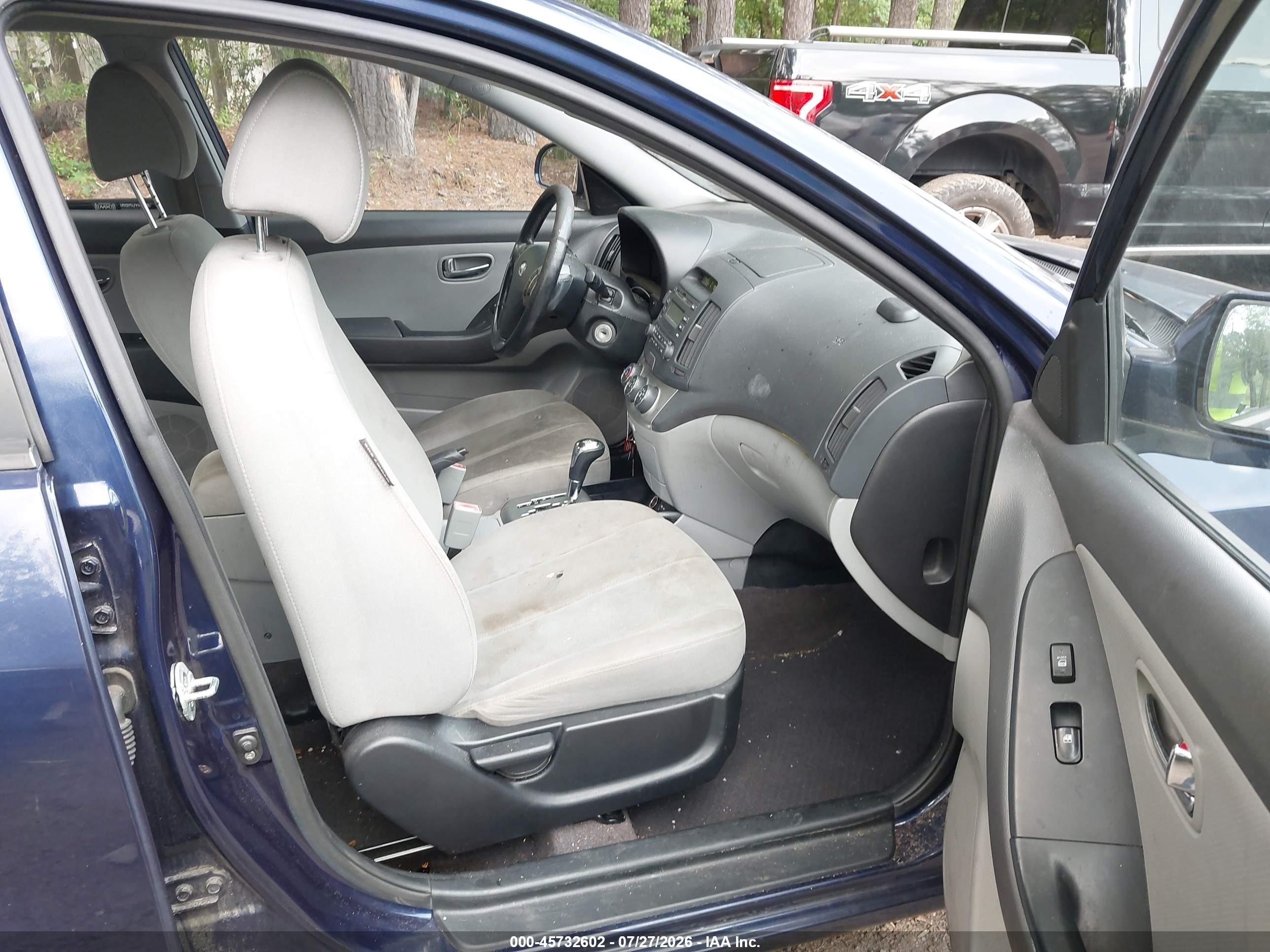 2010 Hyundai Elantra Se Blue vin: KMHDU4AD9AU992014