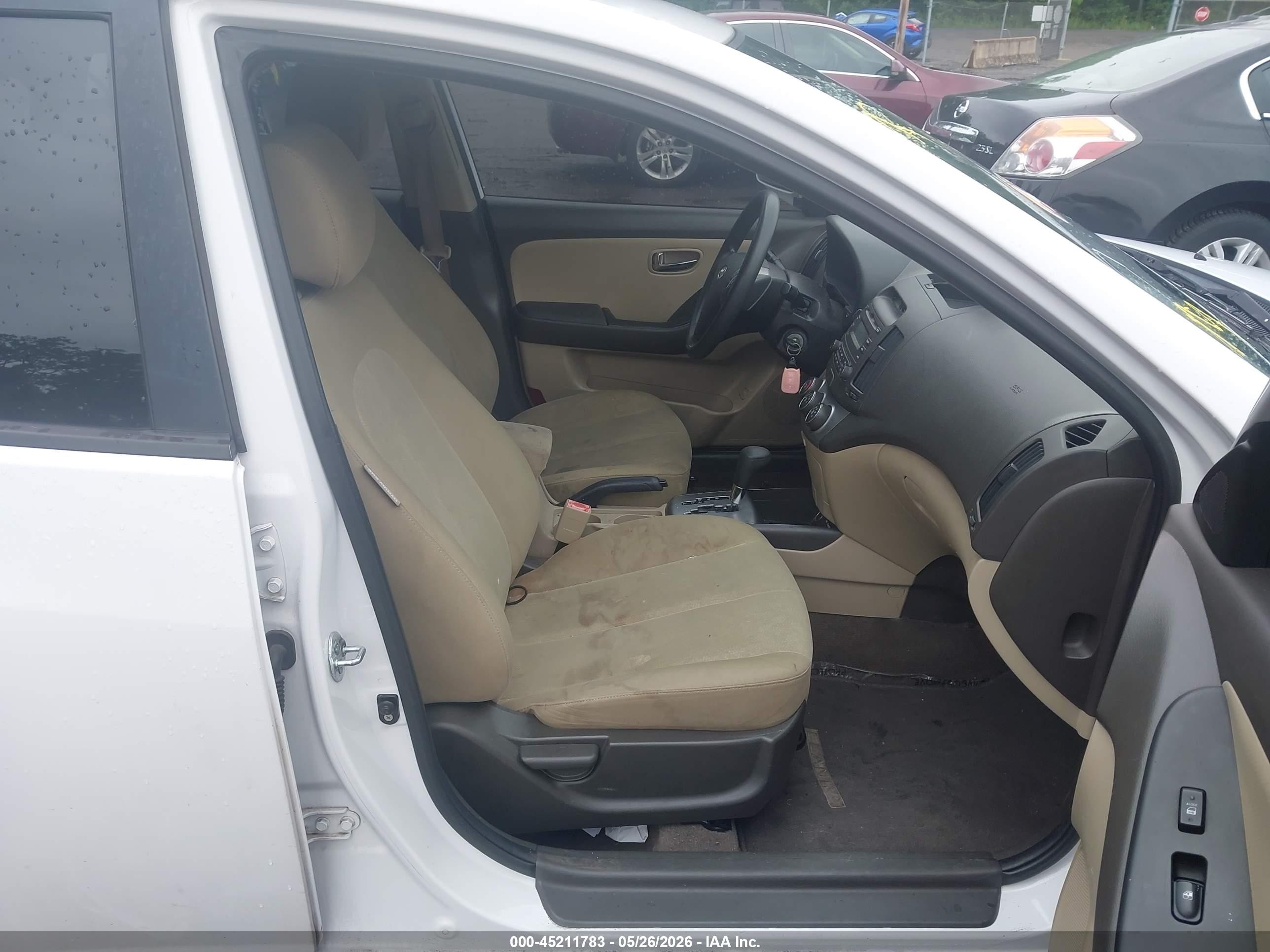 2010 Hyundai Elantra Gls White vin: KMHDU4ADXAU016128