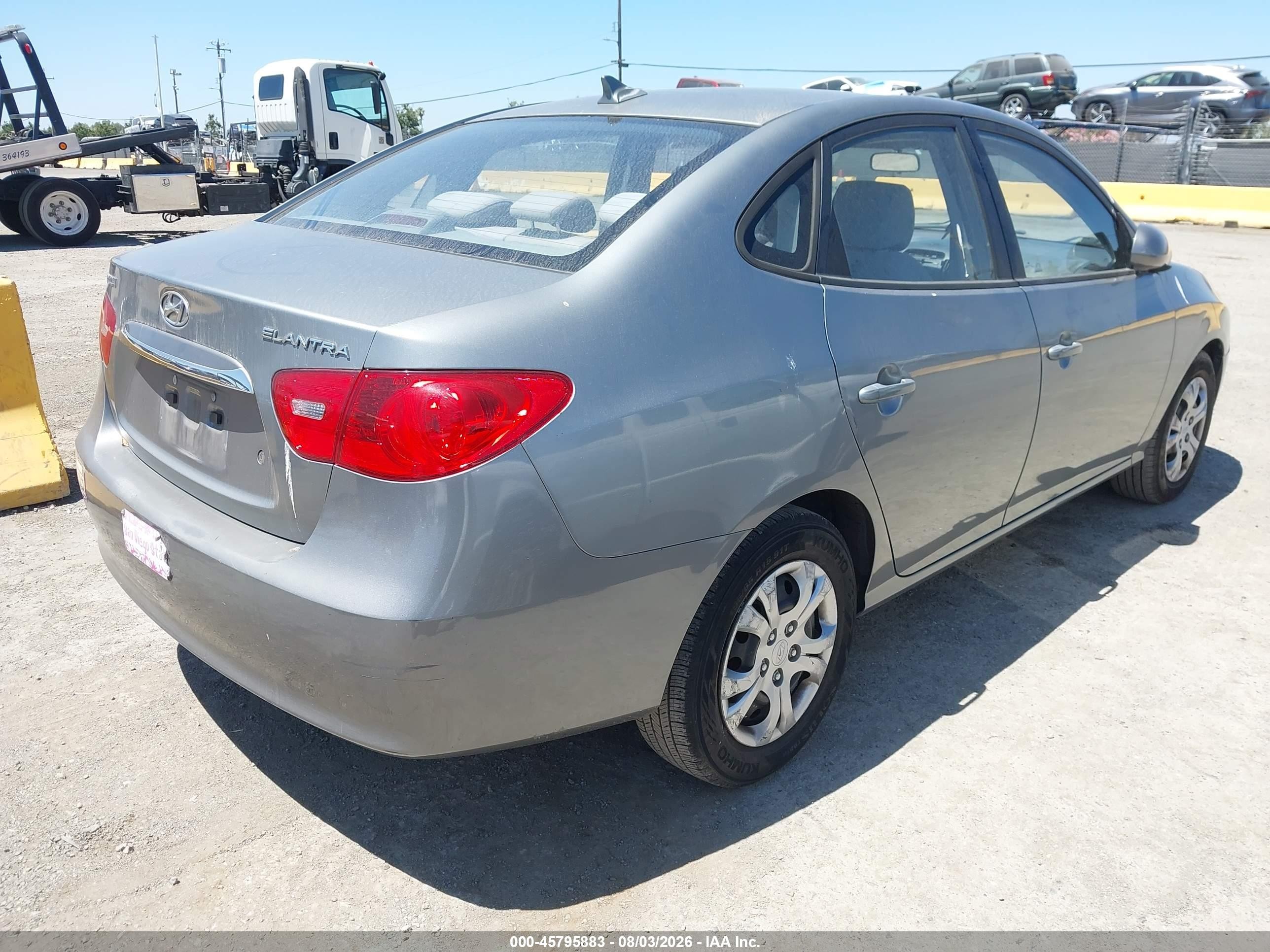 2010 Hyundai Elantra Gls Gray vin: KMHDU4ADXAU037786