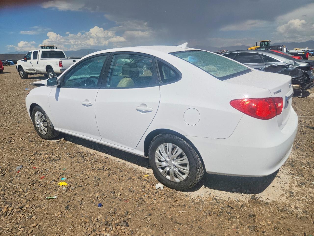 2010 Hyundai Elantra Gls White vin: KMHDU4ADXAU099124