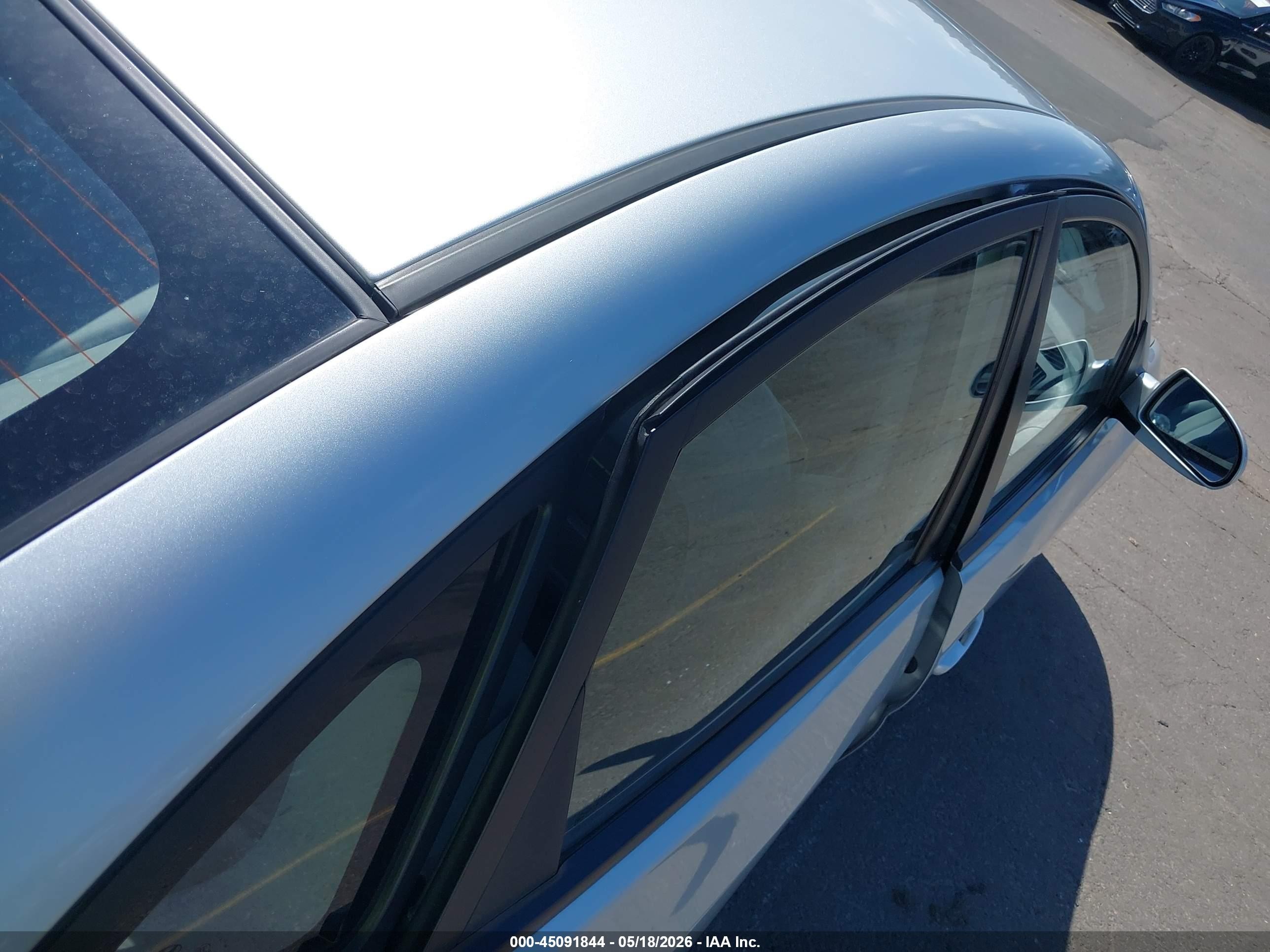 2010 Hyundai Elantra Gls Silver vin: KMHDU4ADXAU126645