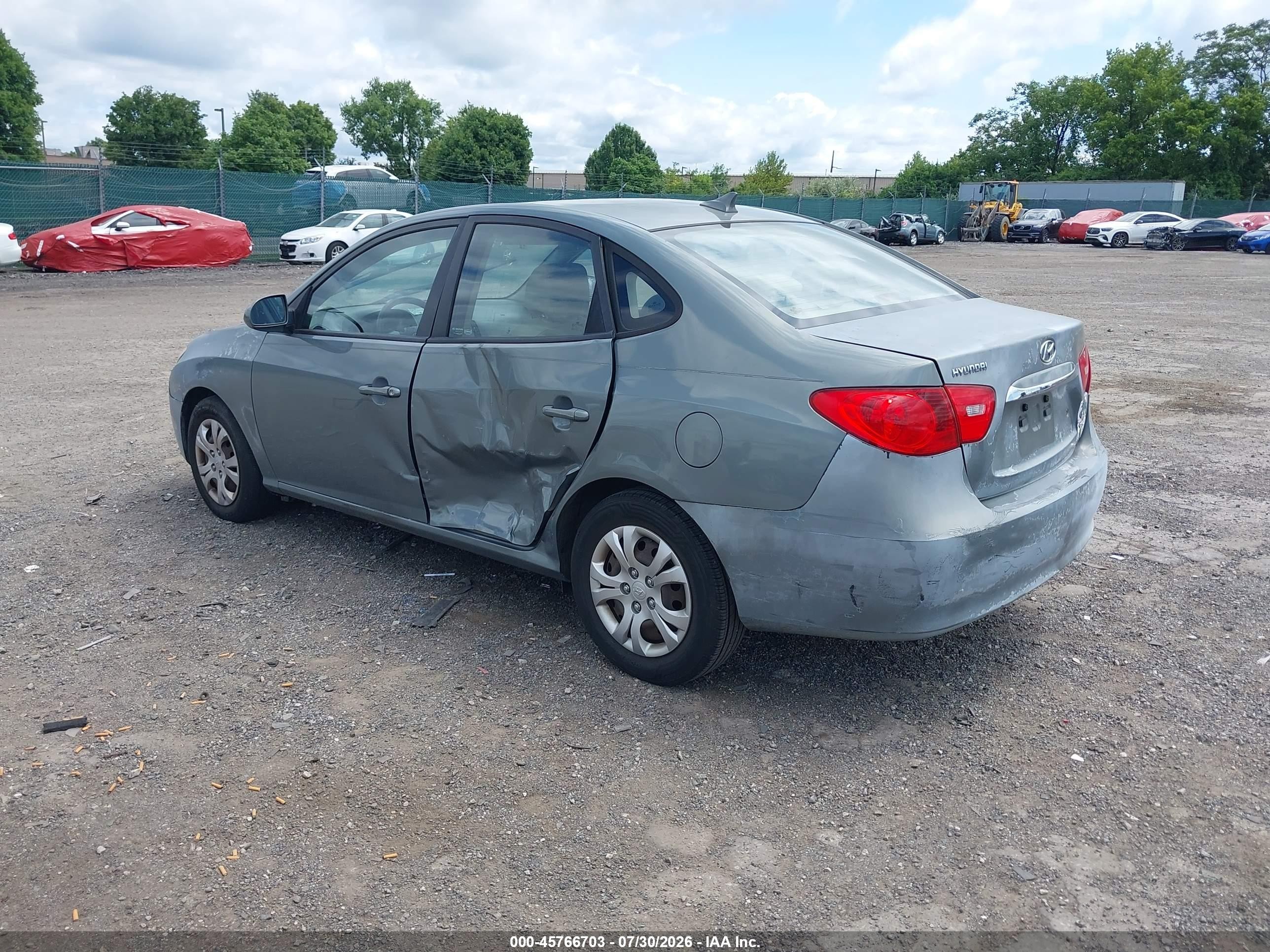 2010 Hyundai Elantra Gls Gray vin: KMHDU4ADXAU144014