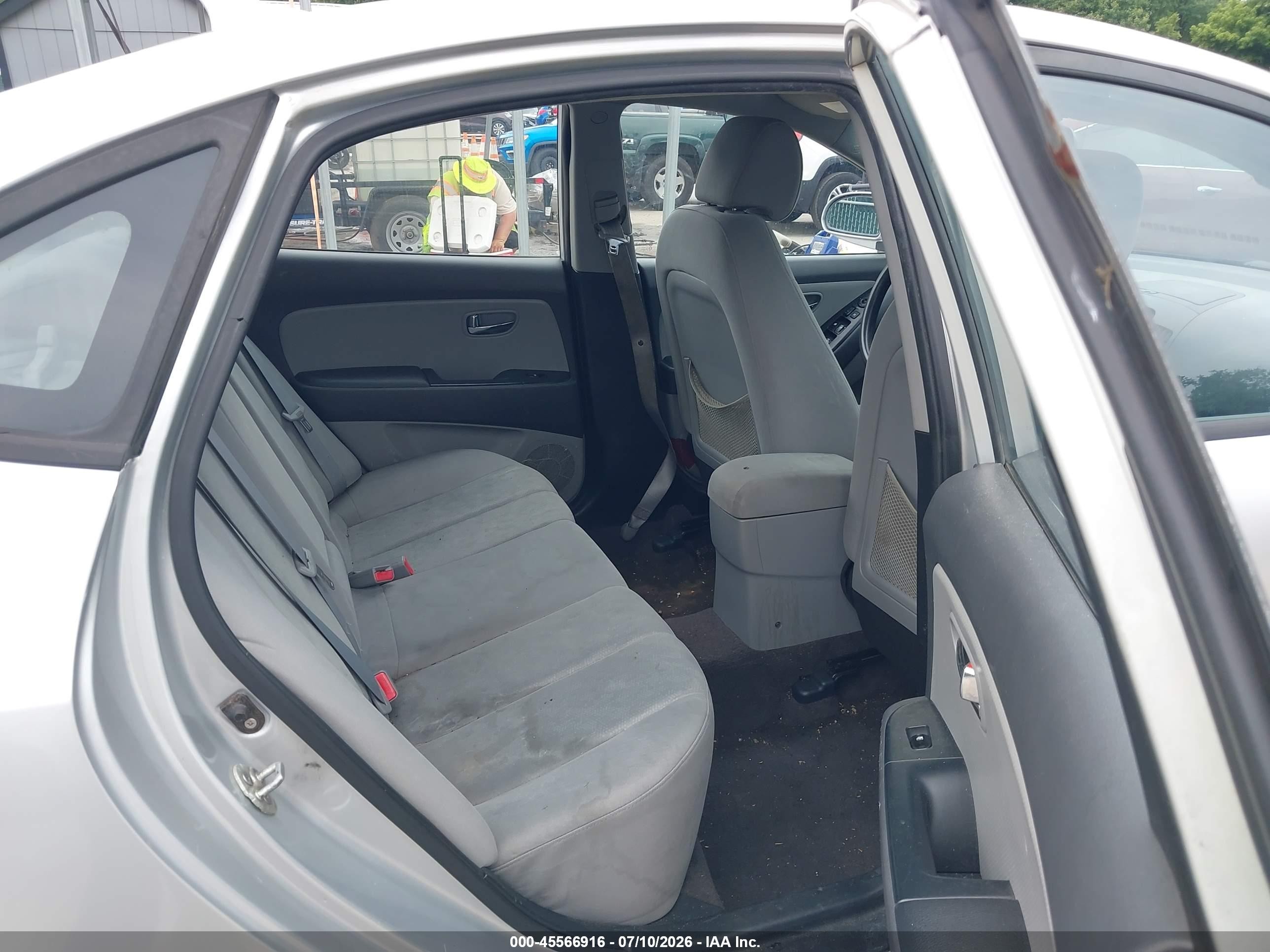 2010 Hyundai Elantra Gls Серебряный vin: KMHDU4ADXAU168457
