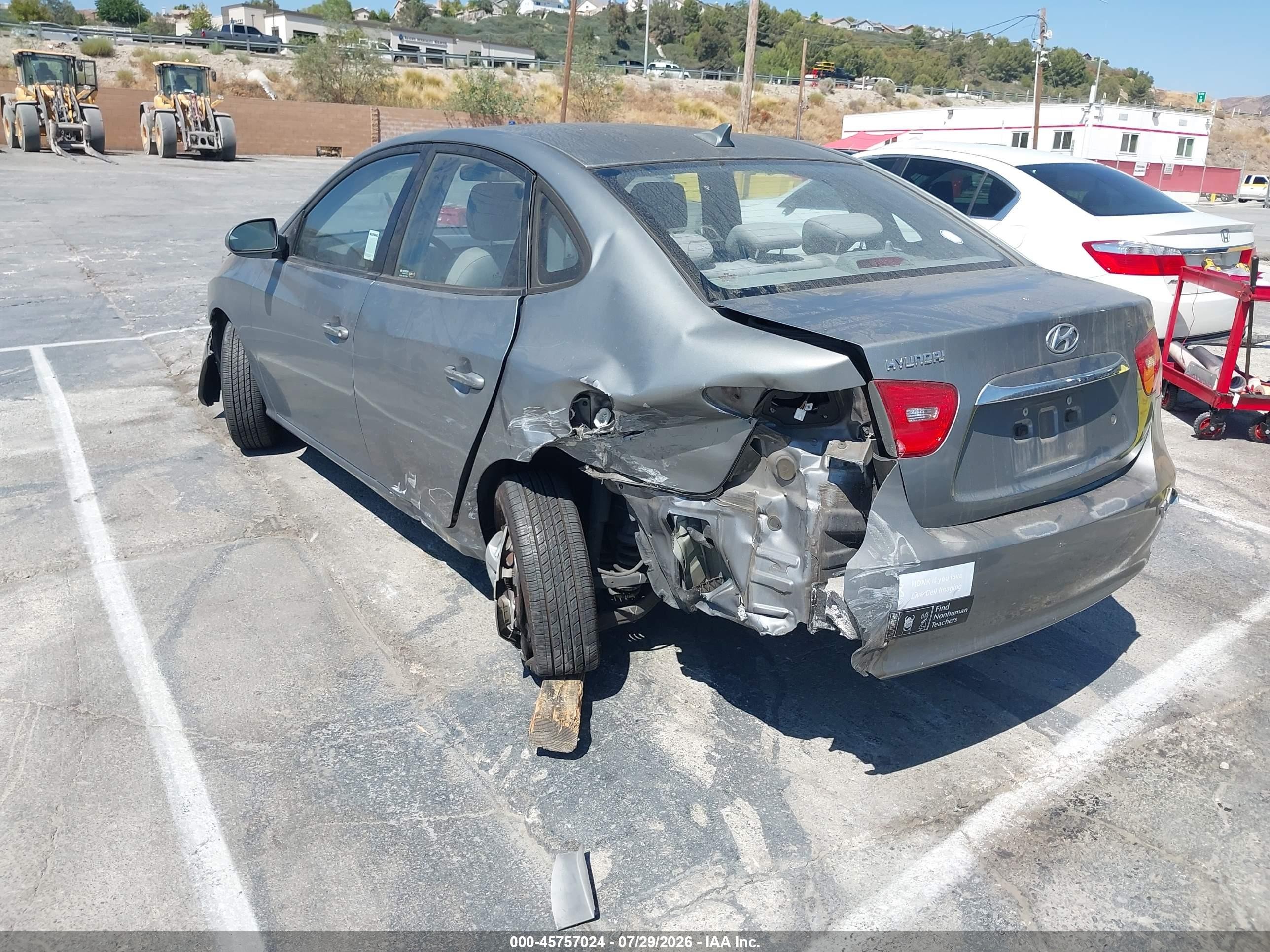 2010 Hyundai Elantra Blue/gls/se Silver vin: KMHDU4ADXAU191012