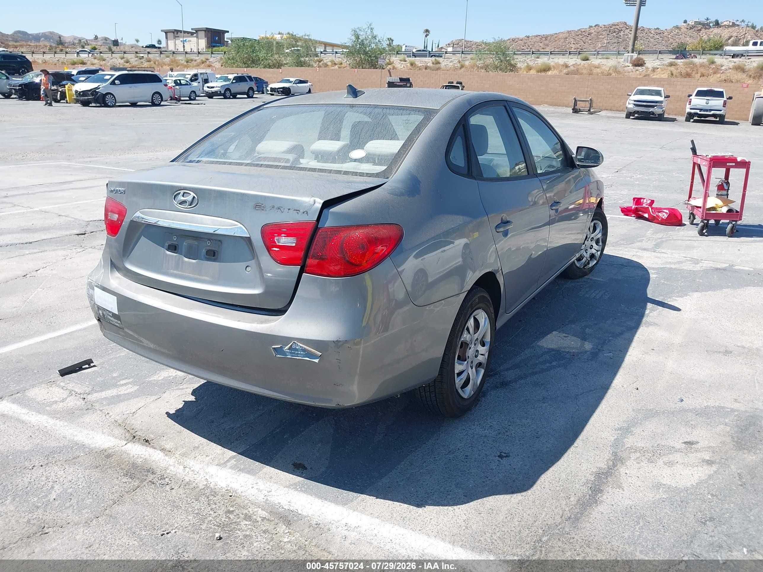 2010 Hyundai Elantra Blue/gls/se Silver vin: KMHDU4ADXAU191012