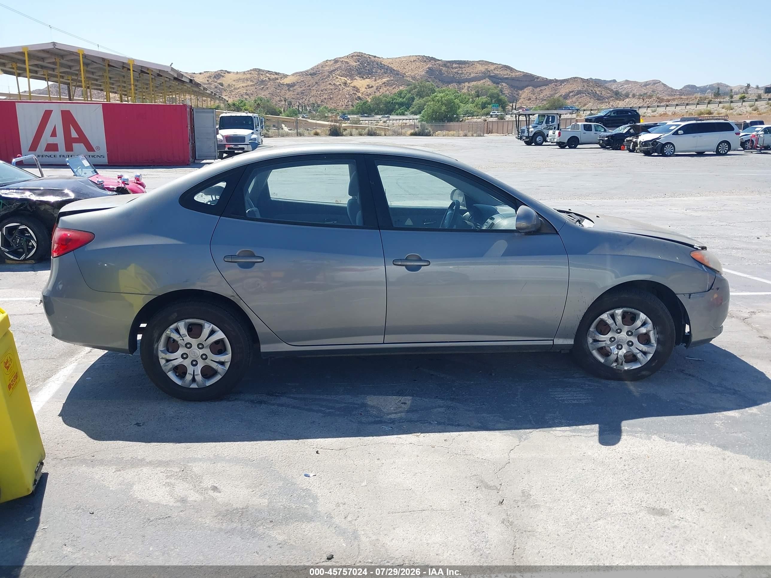 2010 Hyundai Elantra Blue/gls/se Silver vin: KMHDU4ADXAU191012
