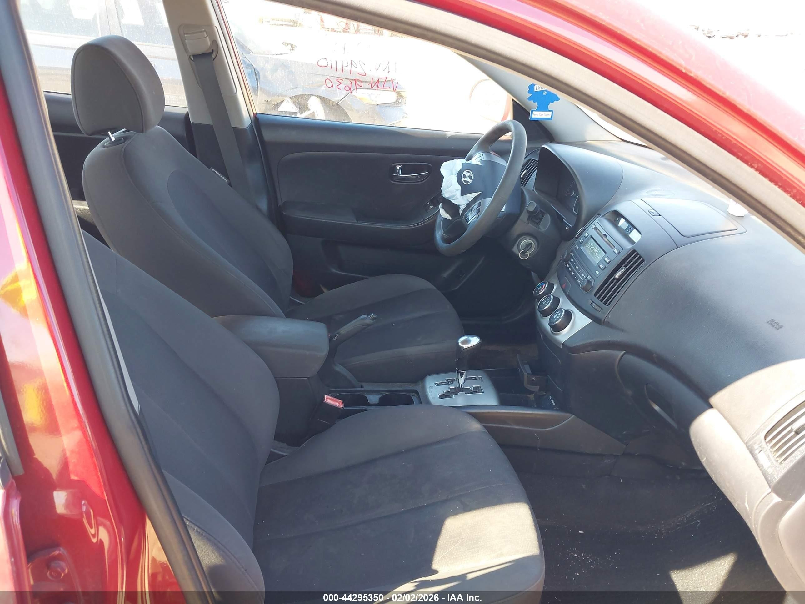 2010 Hyundai Elantra Se Red vin: KMHDU4ADXAU199630