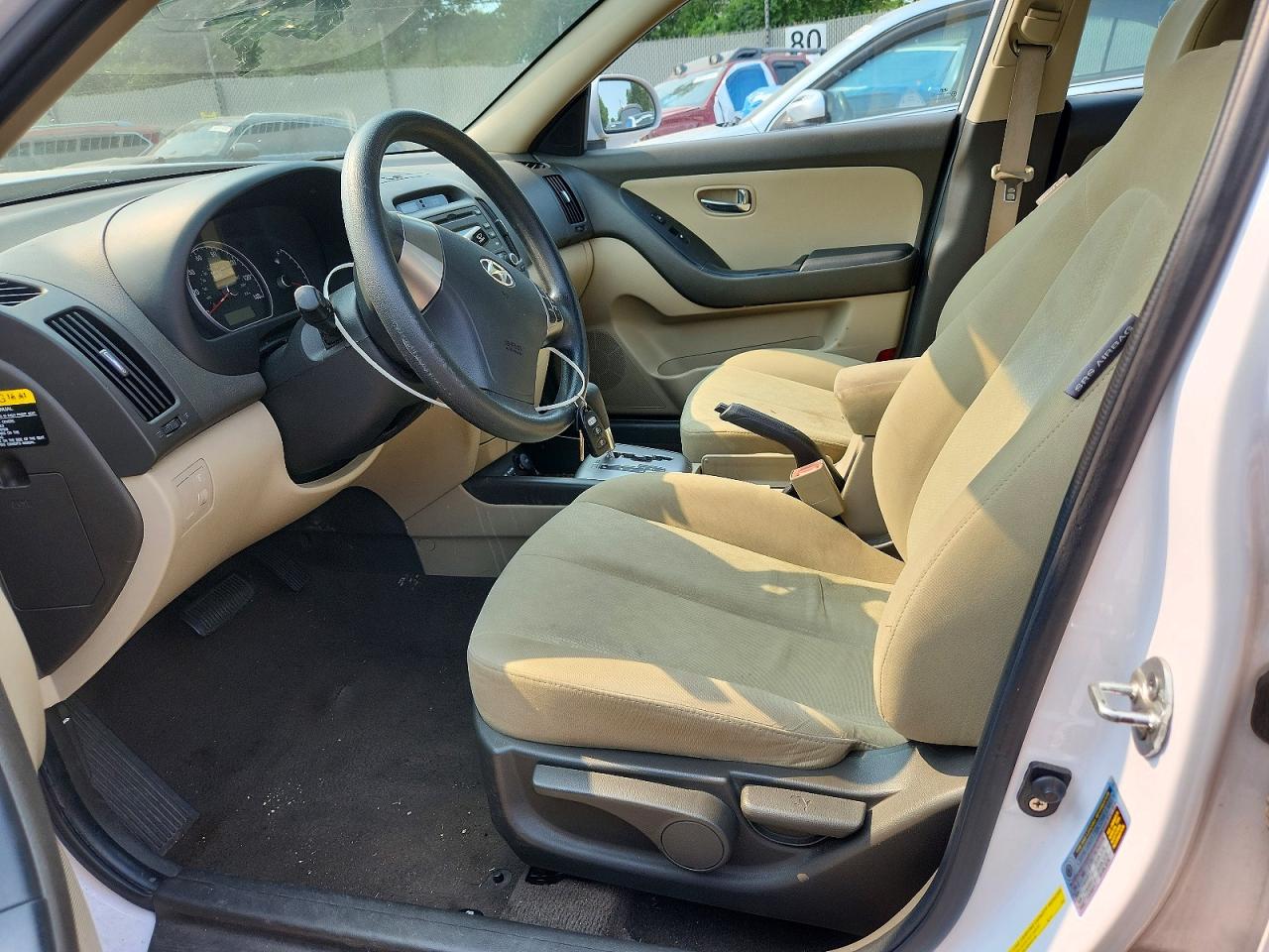 2010 Hyundai Elantra Gls White vin: KMHDU4ADXAU835642