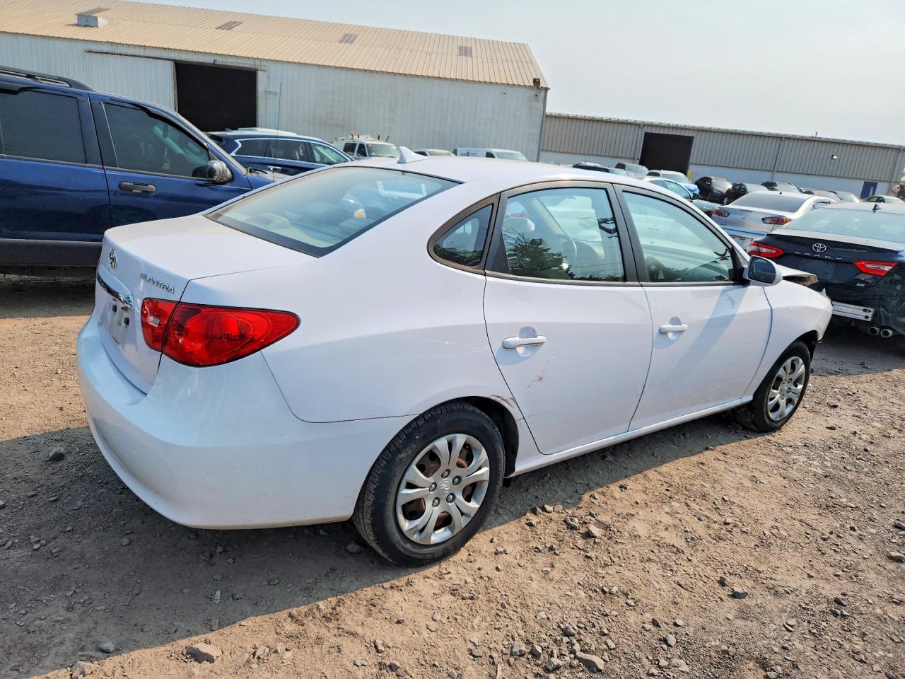 2010 Hyundai Elantra Gls White vin: KMHDU4ADXAU835642