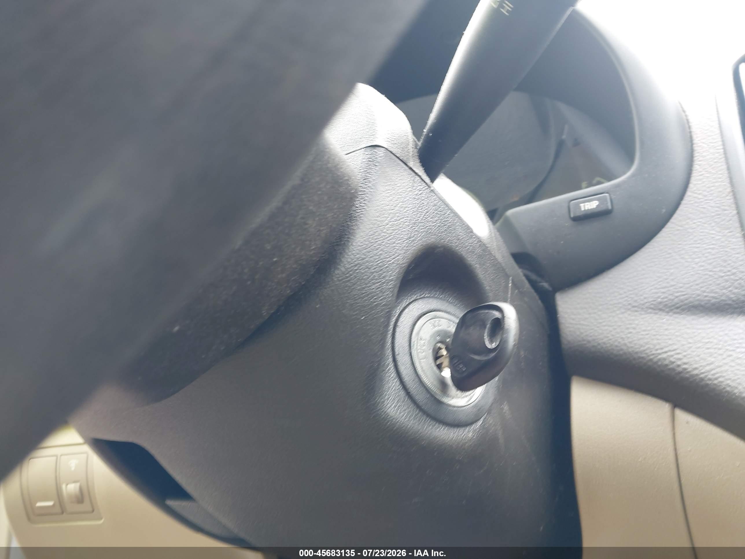 2010 Hyundai Elantra Gls Белый vin: KMHDU4ADXAU851467