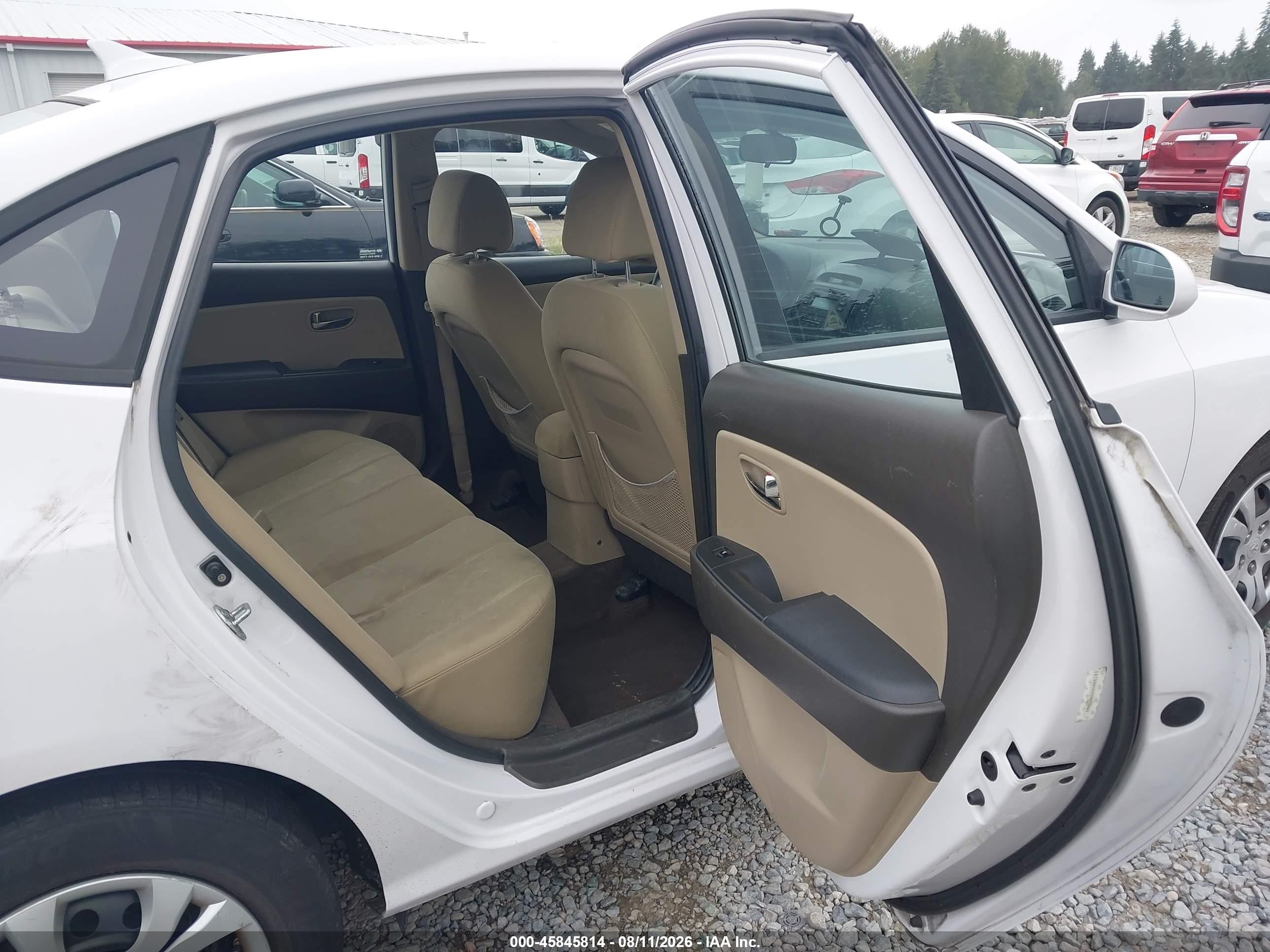 2010 Hyundai Elantra Gls White vin: KMHDU4ADXAU966182