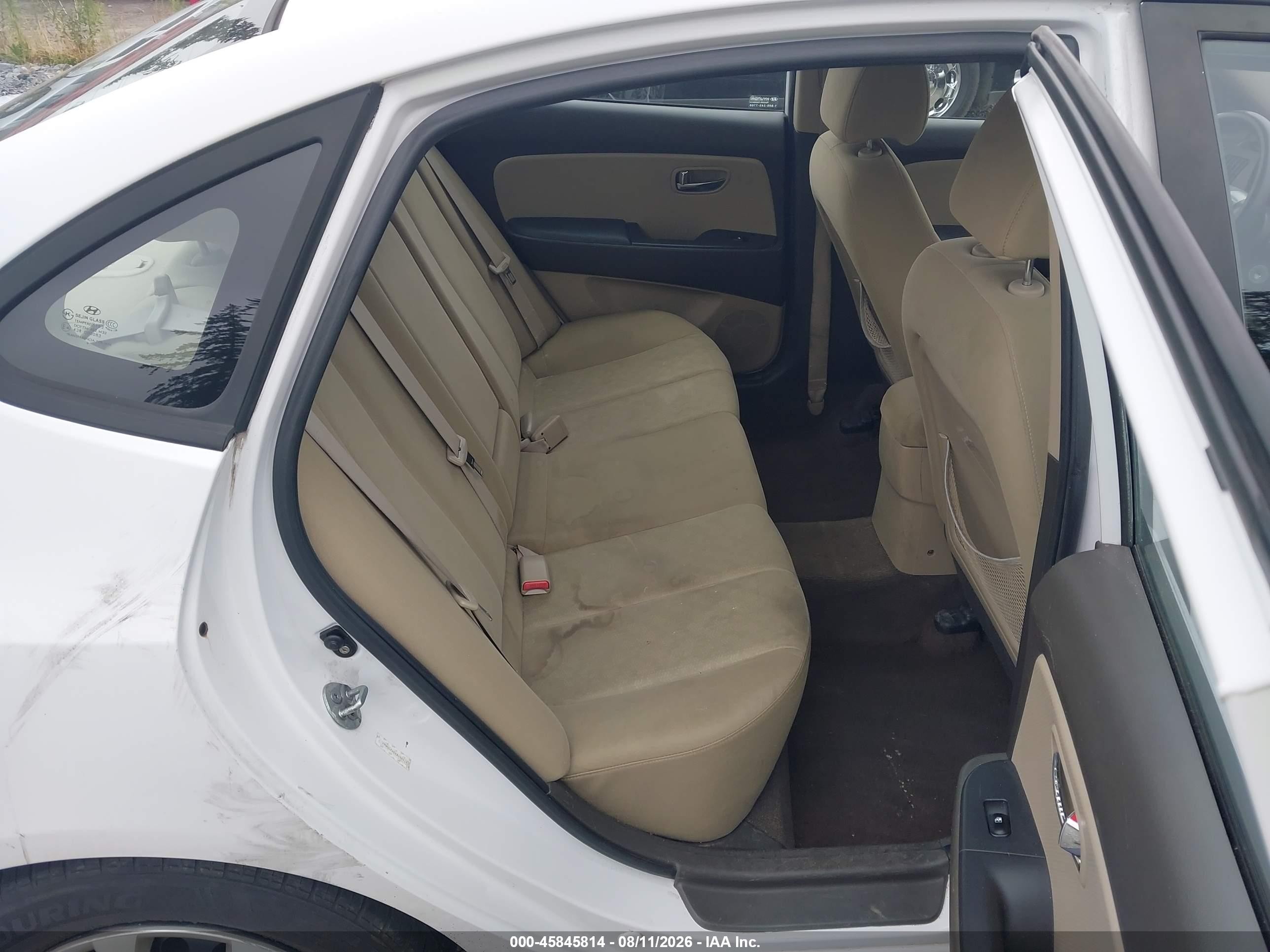 2010 Hyundai Elantra Gls White vin: KMHDU4ADXAU966182