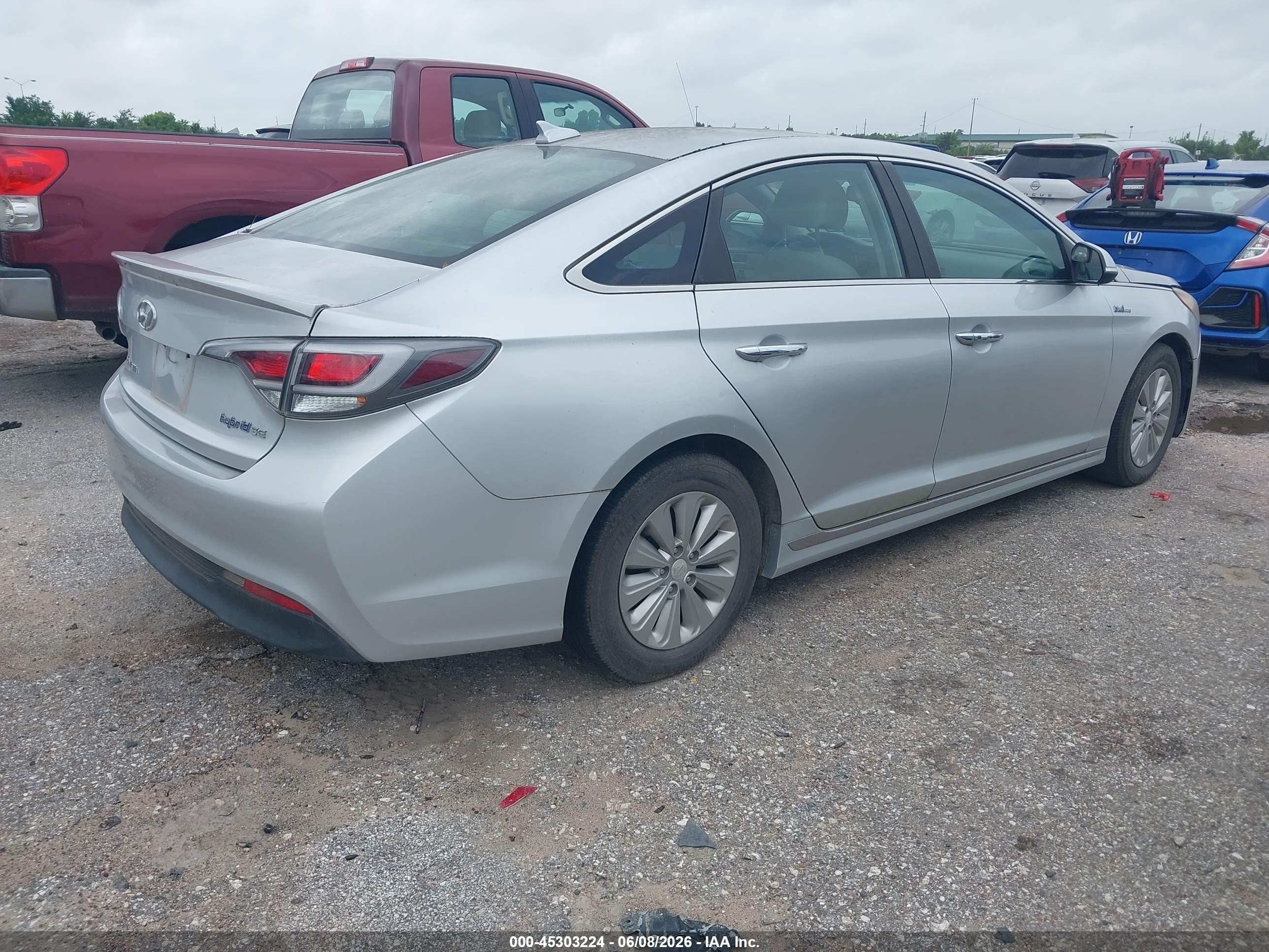 2016 Hyundai Sonata Hybrid Se Silver vin: KMHE24L12GA010976
