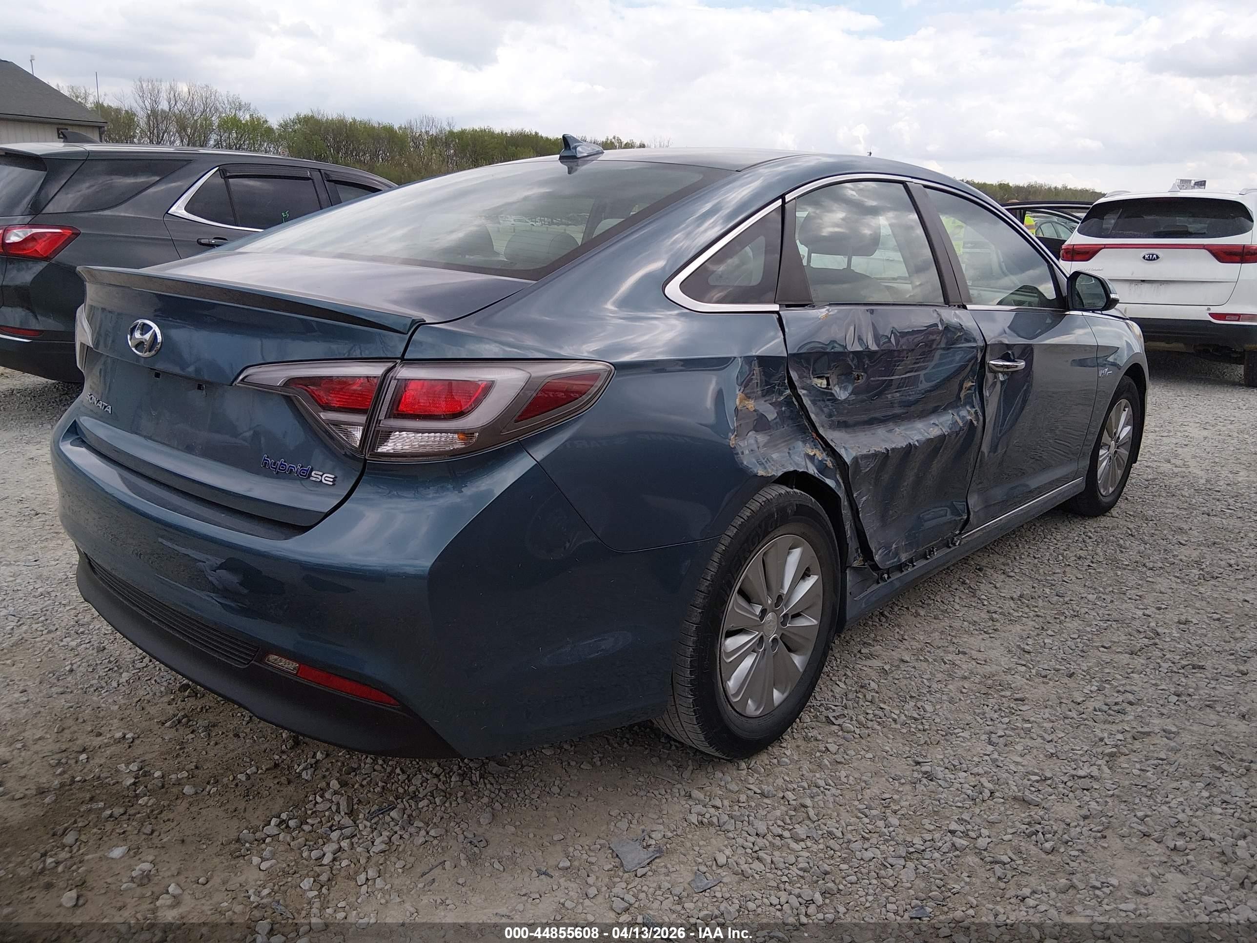 2016 Hyundai Sonata Hybrid Se Light Blue vin: KMHE24L13GA037586