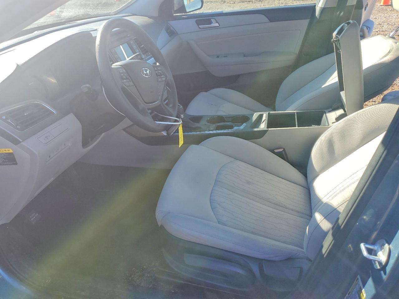 2016 Hyundai Sonata Se Blue vin: KMHE24L16GA025271