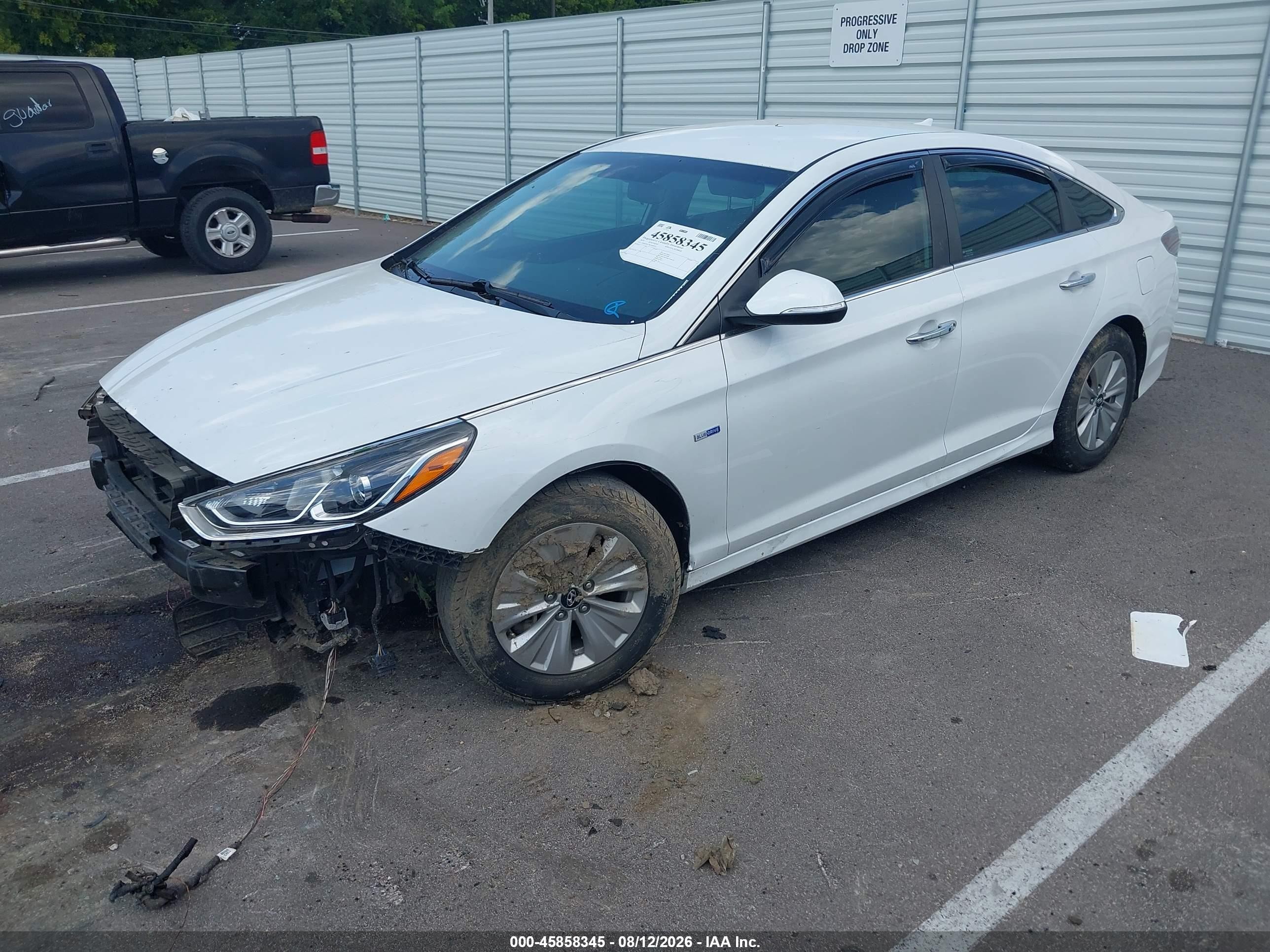 2019 Hyundai Sonata Hybrid Se White vin: KMHE24L32KA089513