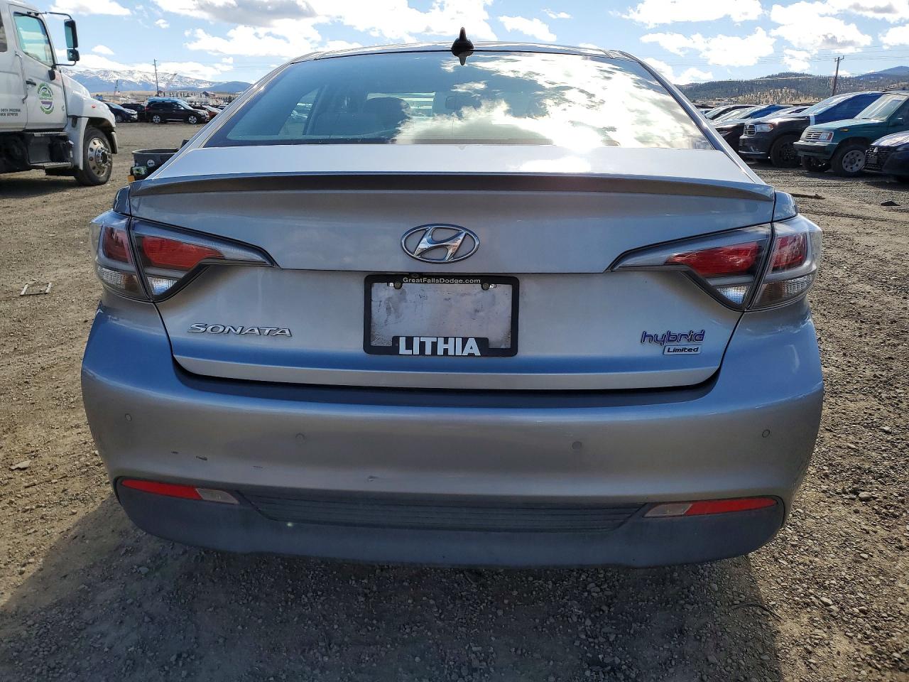 2016 Hyundai Sonata Hybrid Limited Gray vin: KMHE34L12GA012627
