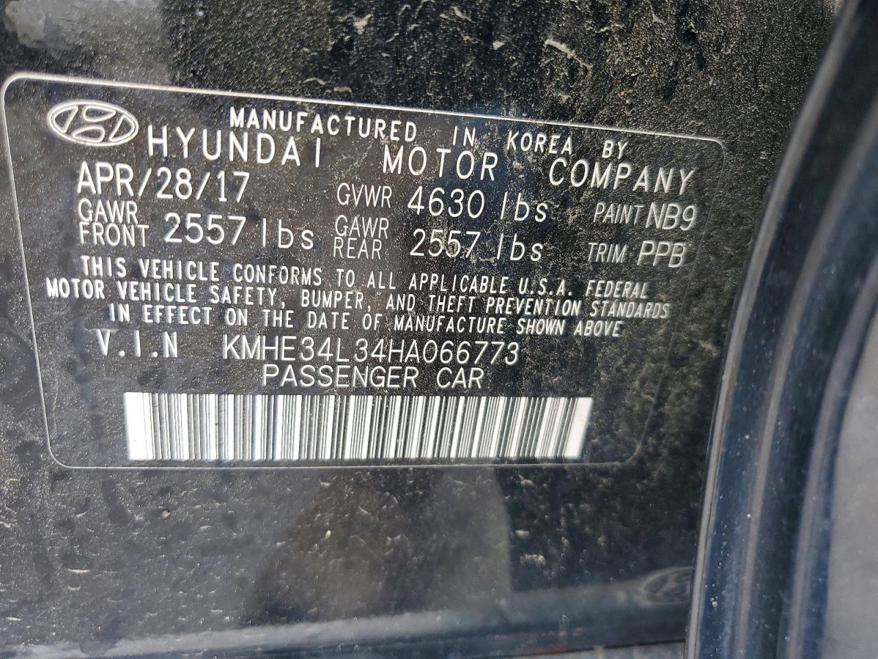 2017 Hyundai Sonata Hybrid Limited Black vin: KMHE34L34HA066773