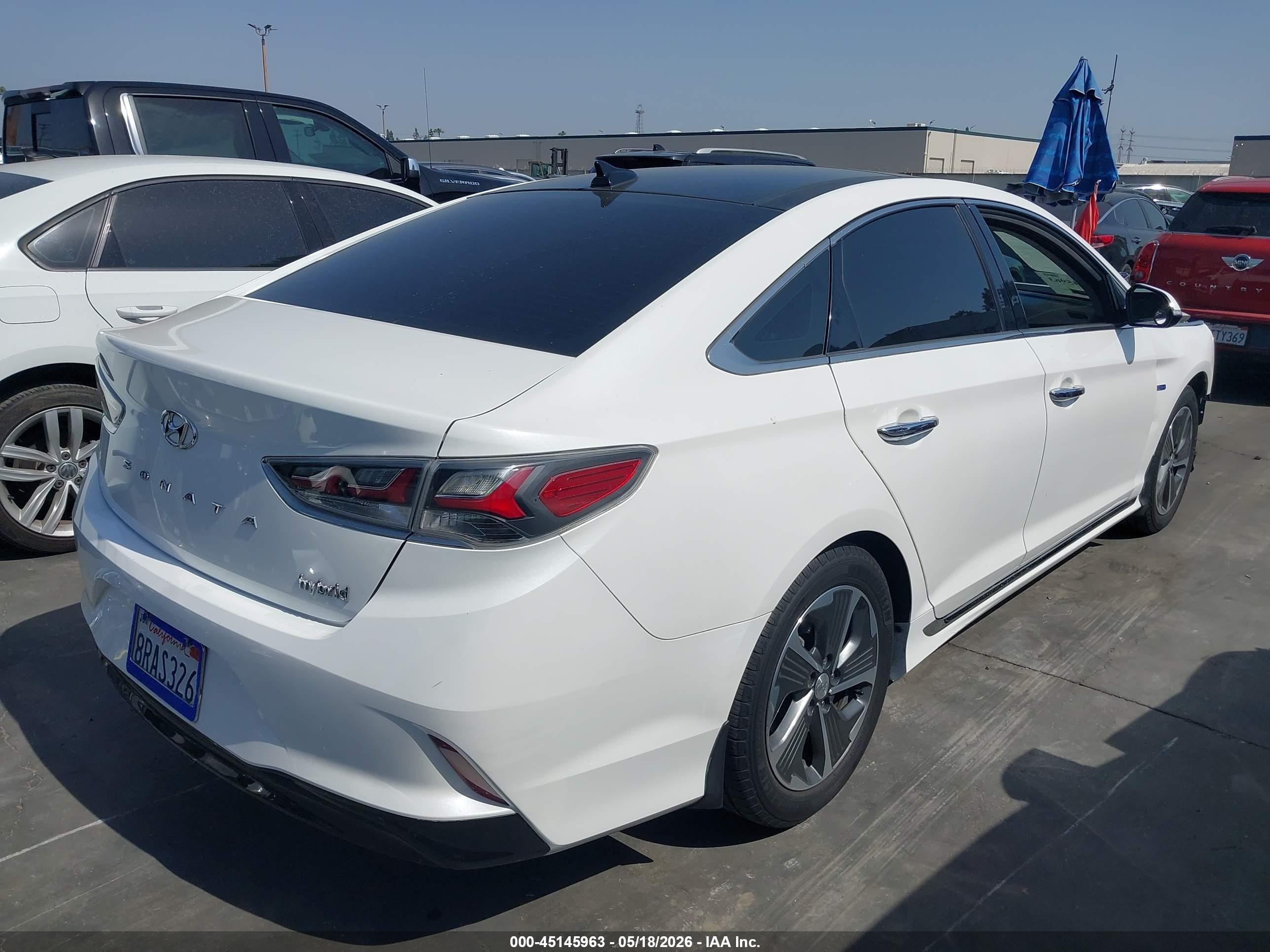 2019 Hyundai Sonata Hybrid Limited White vin: KMHE34L39KA092390