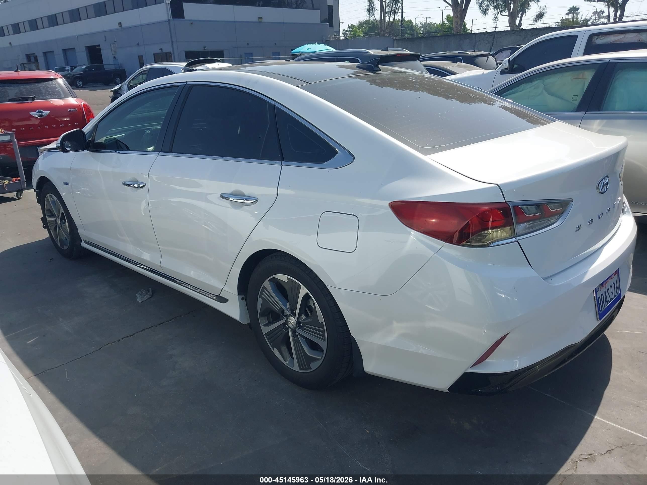 2019 Hyundai Sonata Hybrid Limited White vin: KMHE34L39KA092390