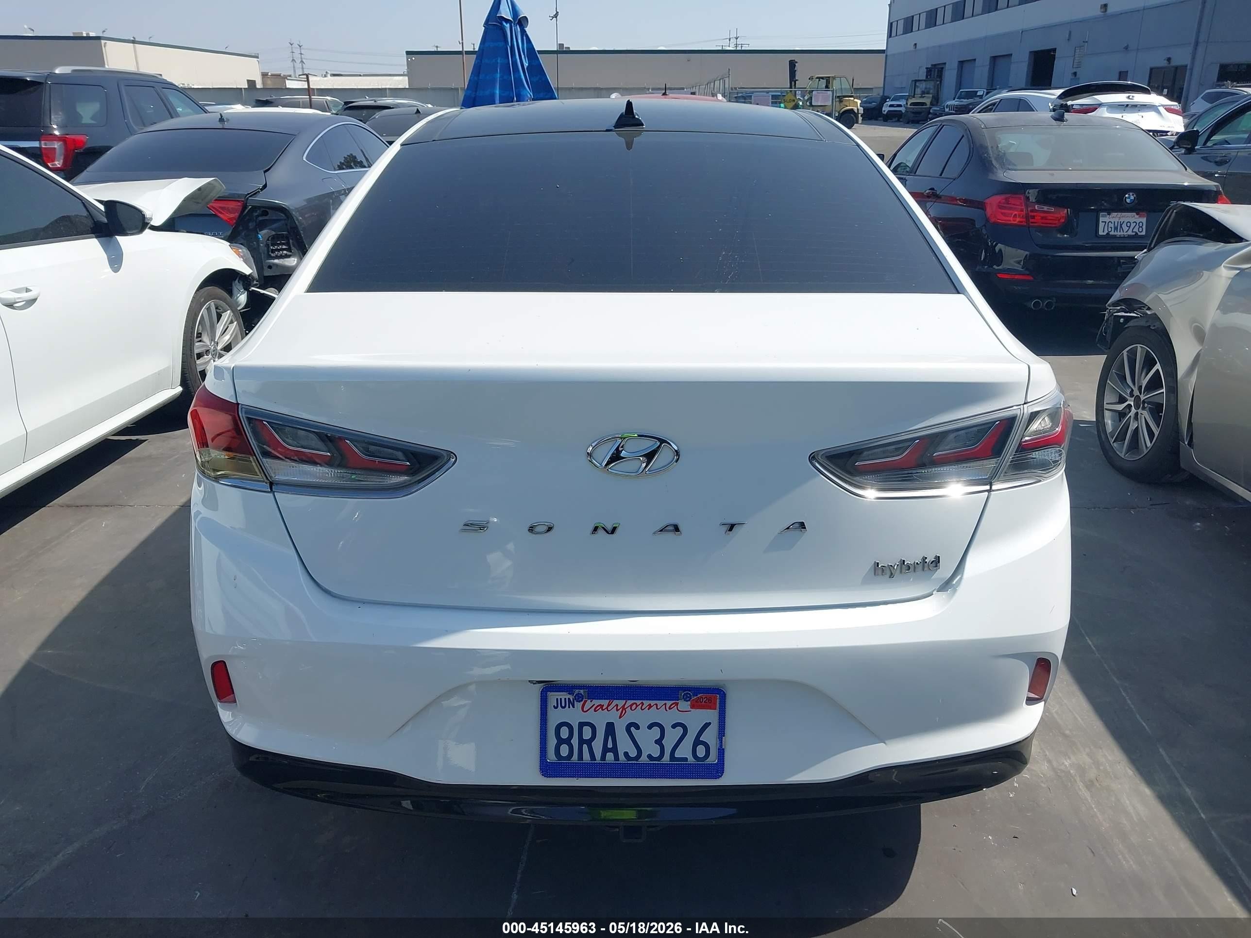 2019 Hyundai Sonata Hybrid Limited White vin: KMHE34L39KA092390