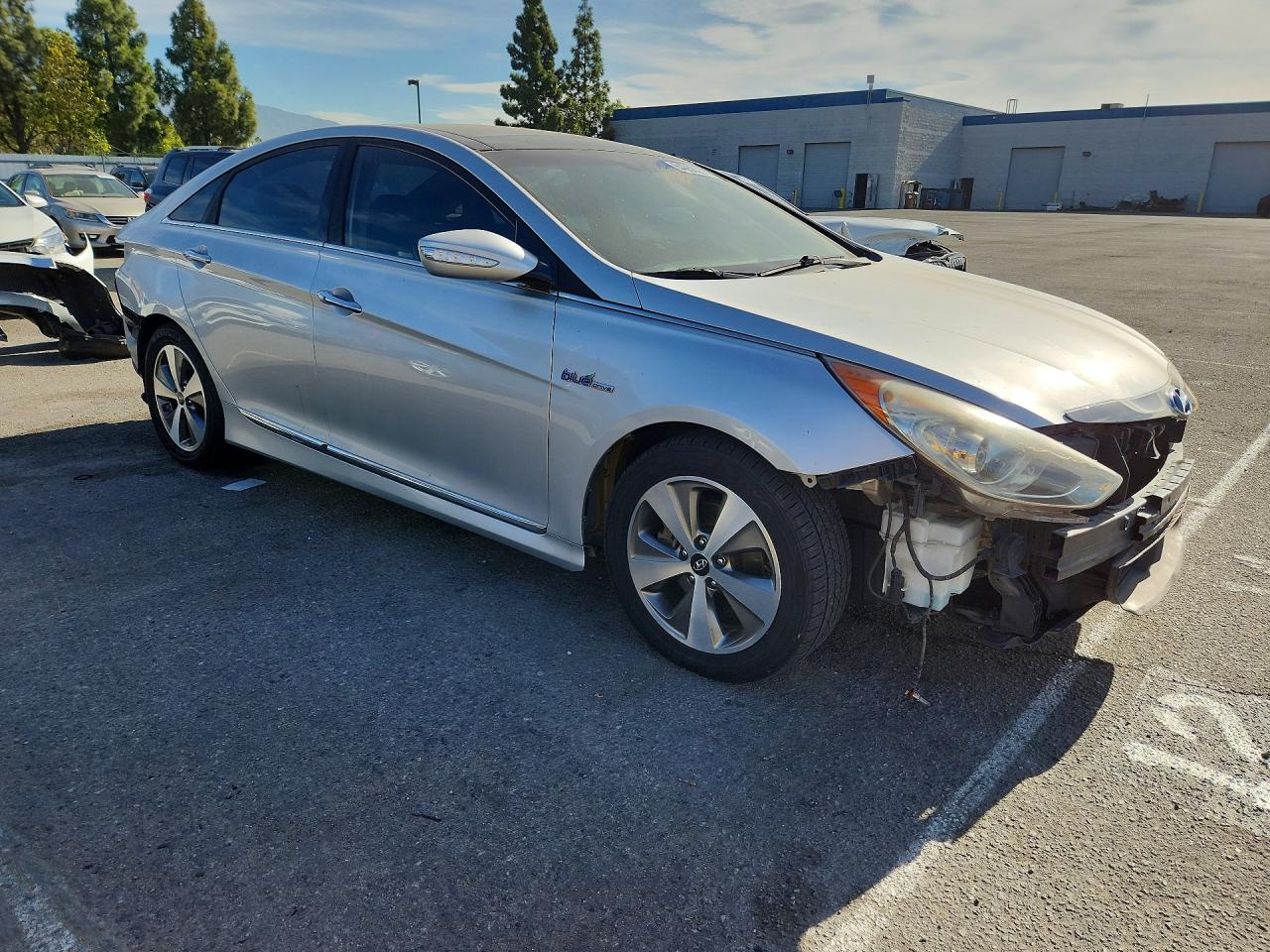 2011 Hyundai Sonata Hybrid Серебряный vin: KMHEC4A40BA007934