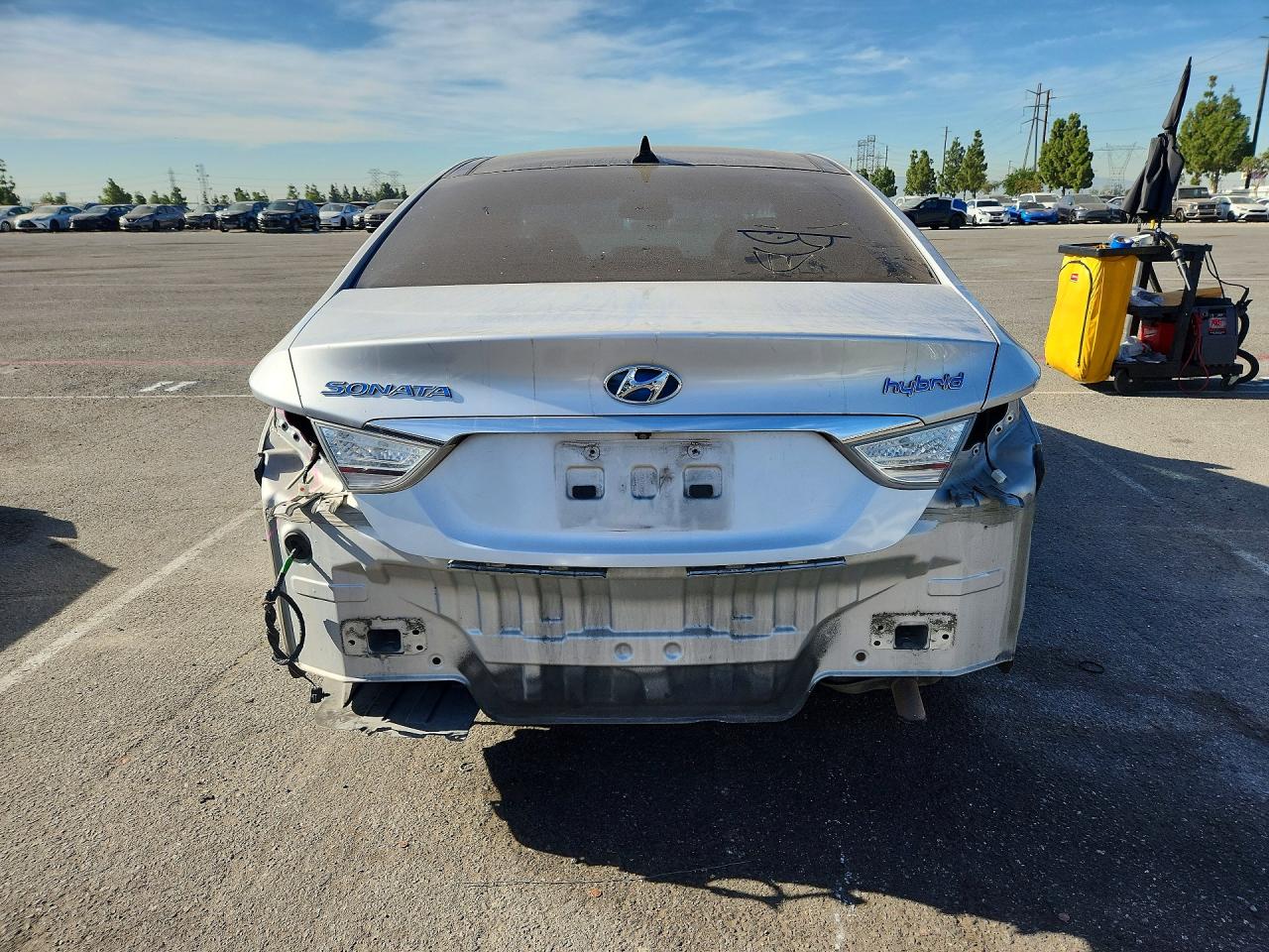 2011 Hyundai Sonata Hybrid Серебряный vin: KMHEC4A40BA007934