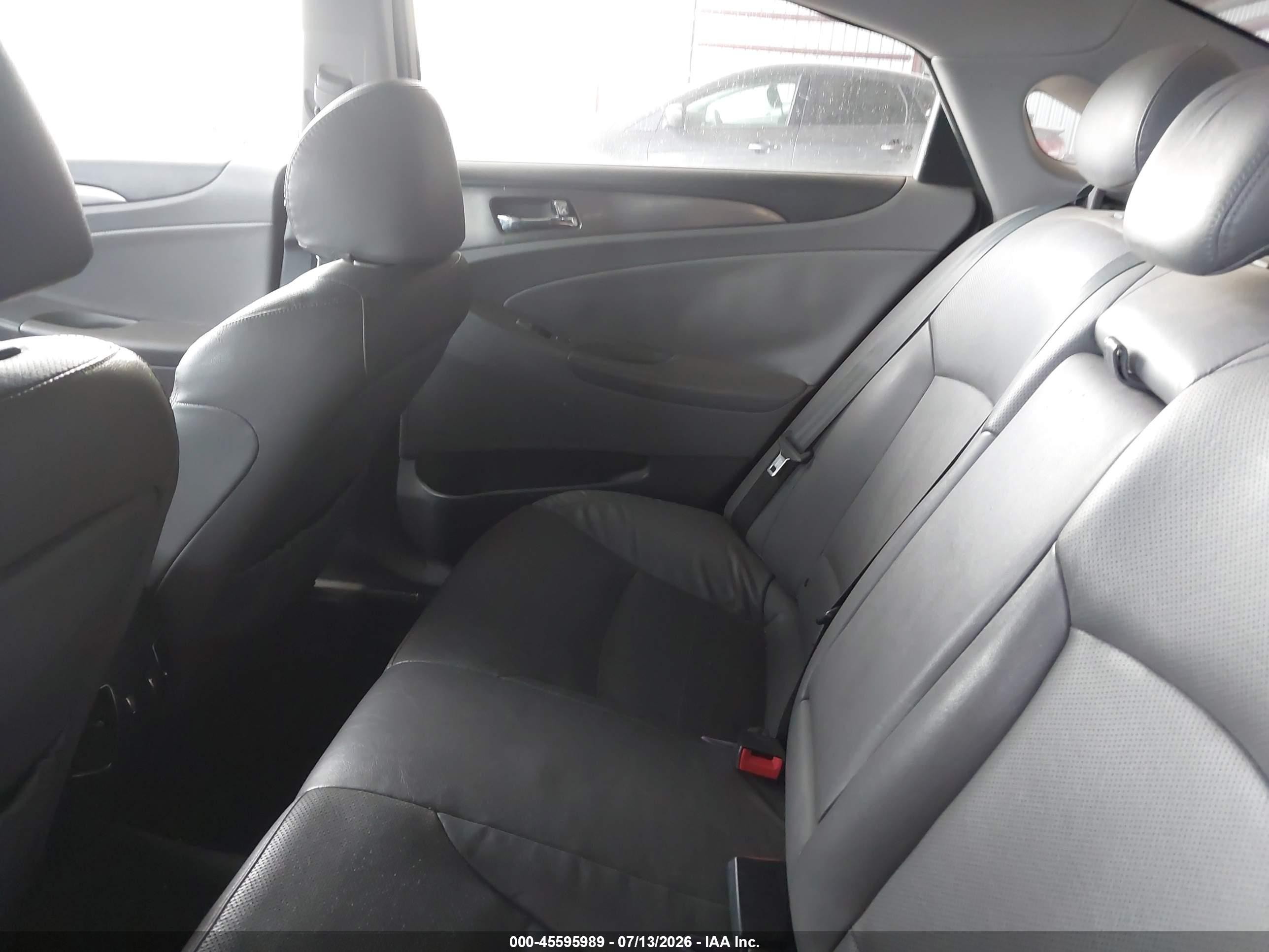 2012 Hyundai Sonata Hybrid   Gray vin: KMHEC4A40CA026338