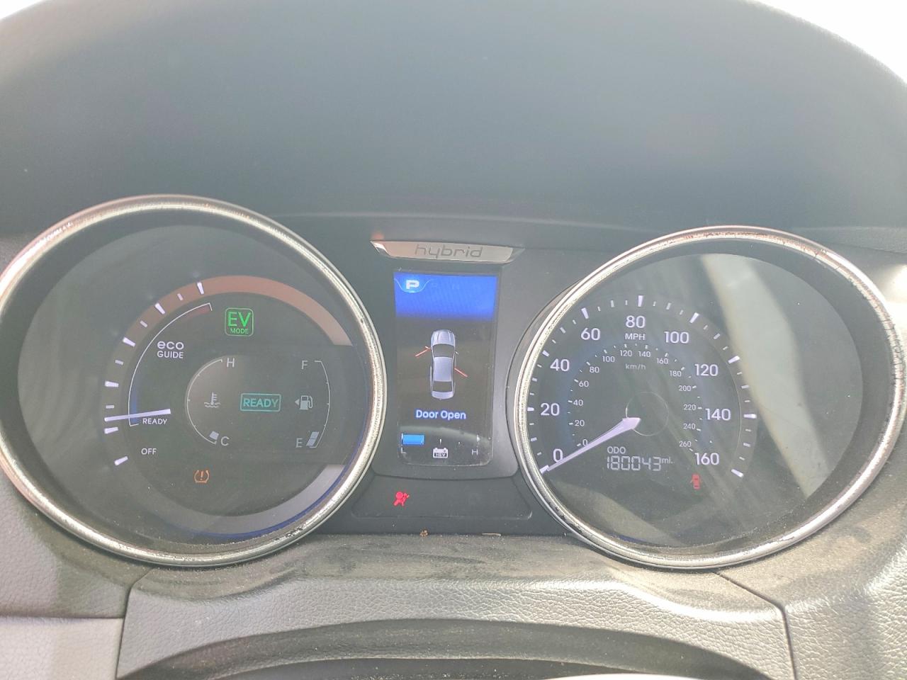 2012 Hyundai Sonata Hybrid Silver vin: KMHEC4A40CA035427