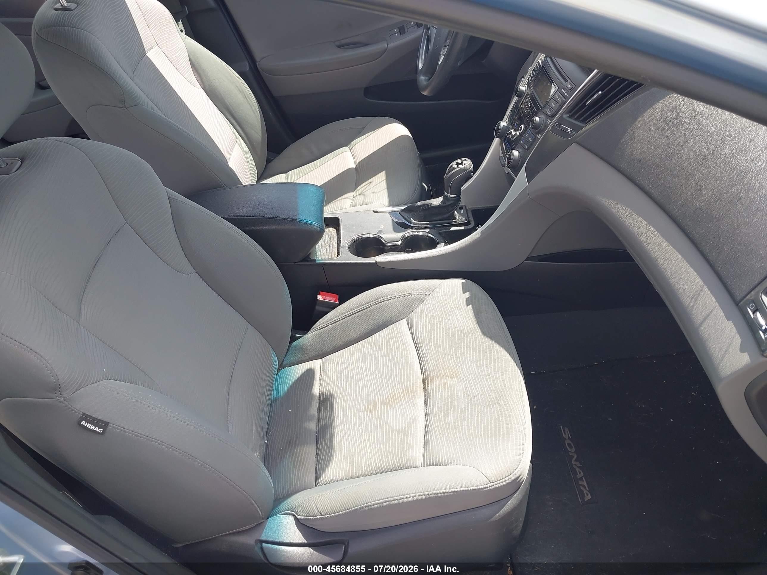 2012 Hyundai Sonata Hybrid   Синий vin: KMHEC4A40CA038120