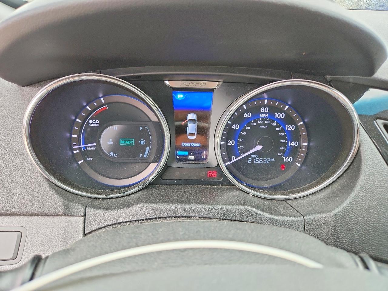 2012 Hyundai Sonata Hybrid Silver vin: KMHEC4A40CA040689