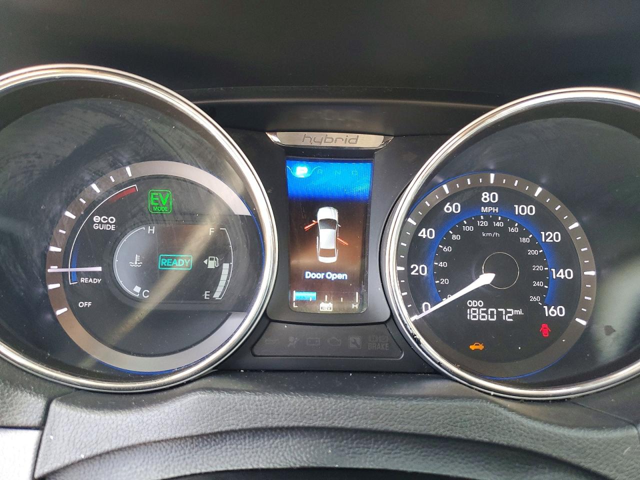 2013 Hyundai Sonata Hybrid Silver vin: KMHEC4A40DA069532