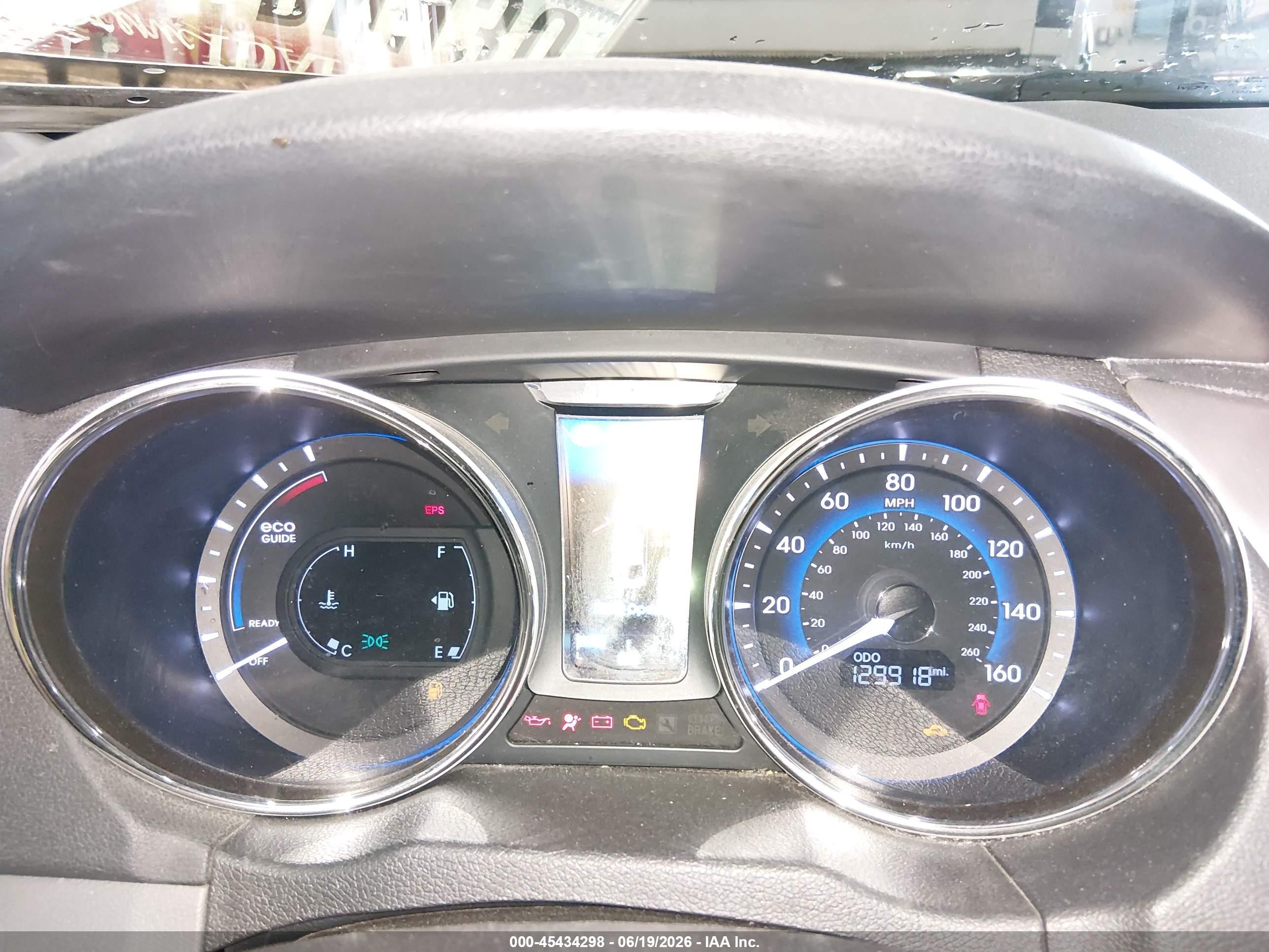 2013 Hyundai Sonata Hybrid Limited Silver vin: KMHEC4A40DA072074