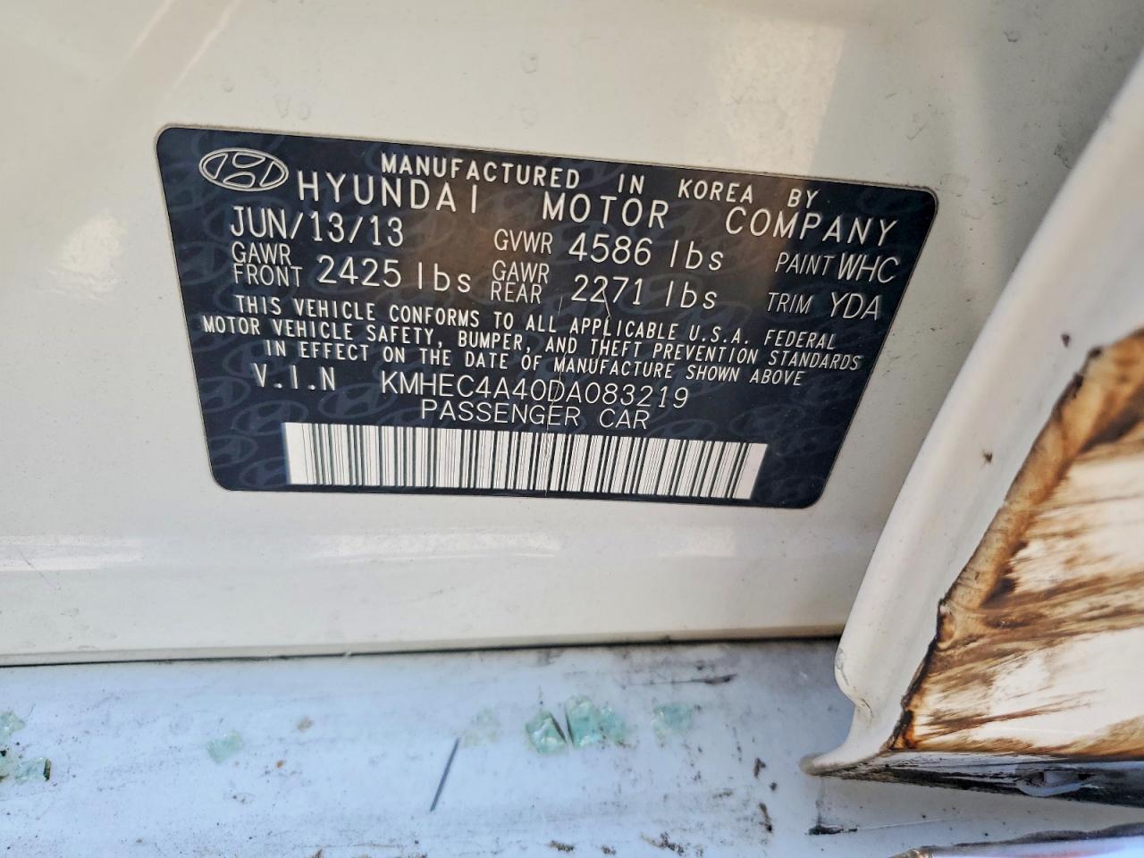 2013 Hyundai Sonata Hybrid White vin: KMHEC4A40DA083219