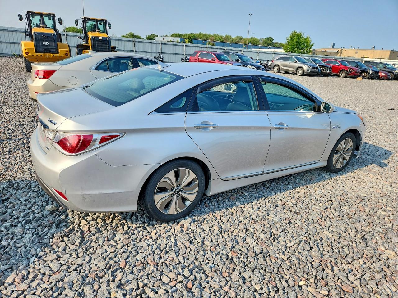 2013 Hyundai Sonata Hybrid Silver vin: KMHEC4A40DA097542