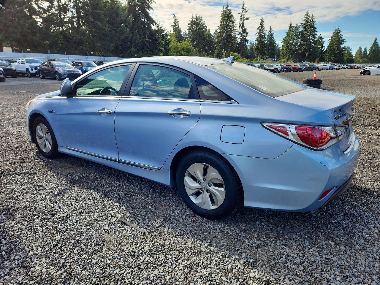 2014 Hyundai Sonata Hybrid Blue vin: KMHEC4A40EA115104