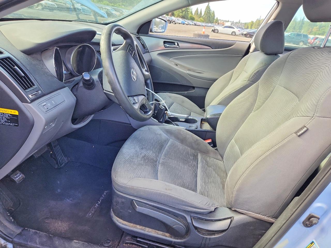 2014 Hyundai Sonata Hybrid Blue vin: KMHEC4A40EA115104