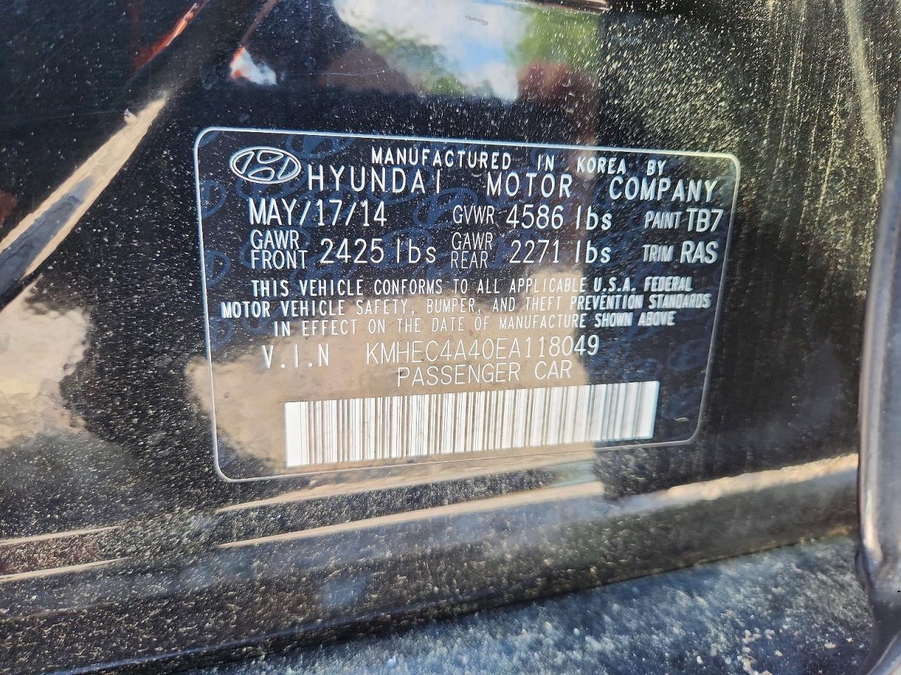 2014 Hyundai Sonata Hybrid Black vin: KMHEC4A40EA118049