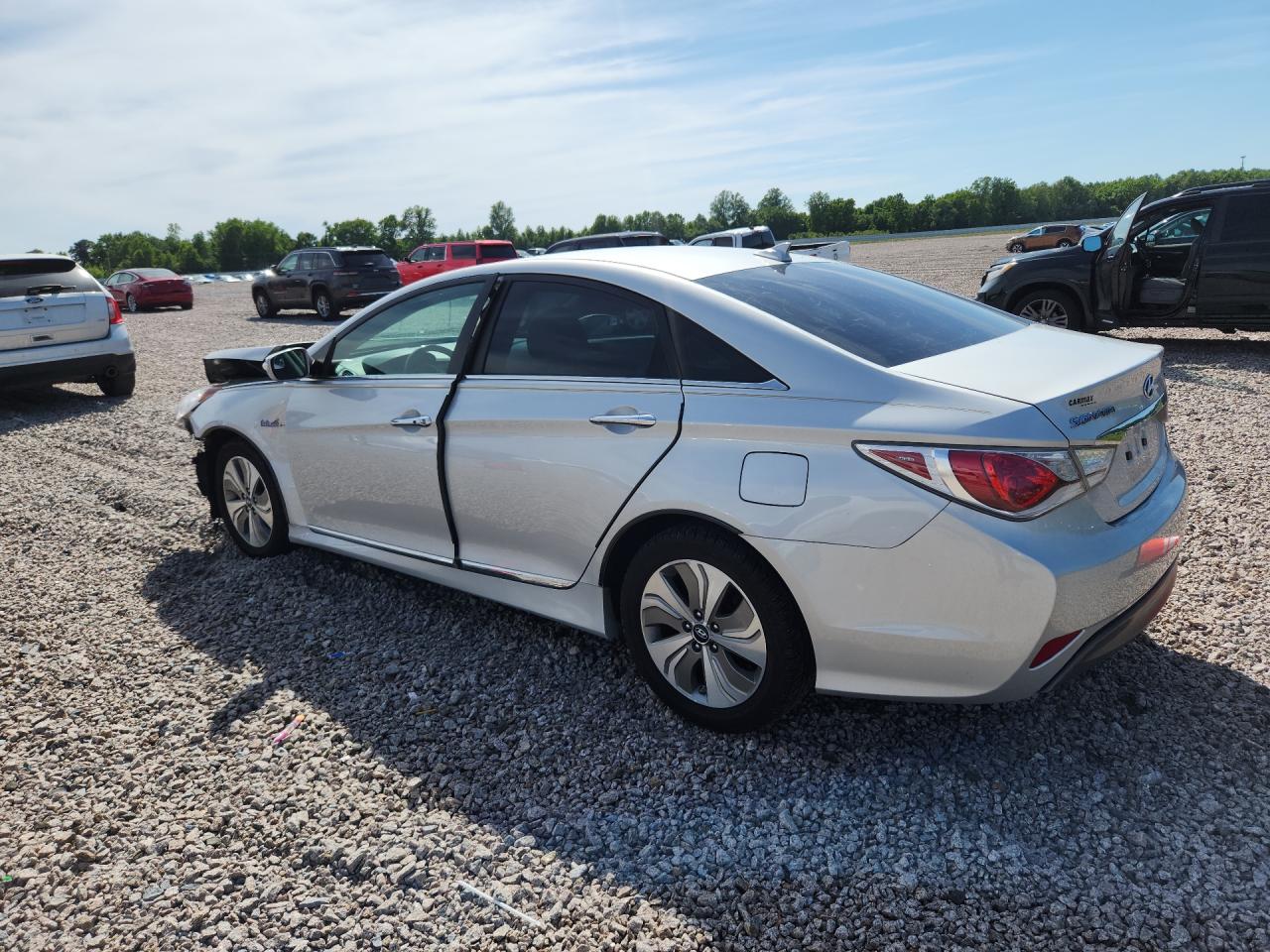 2015 Hyundai Sonata Hybrid Limited Silver vin: KMHEC4A40FA122913
