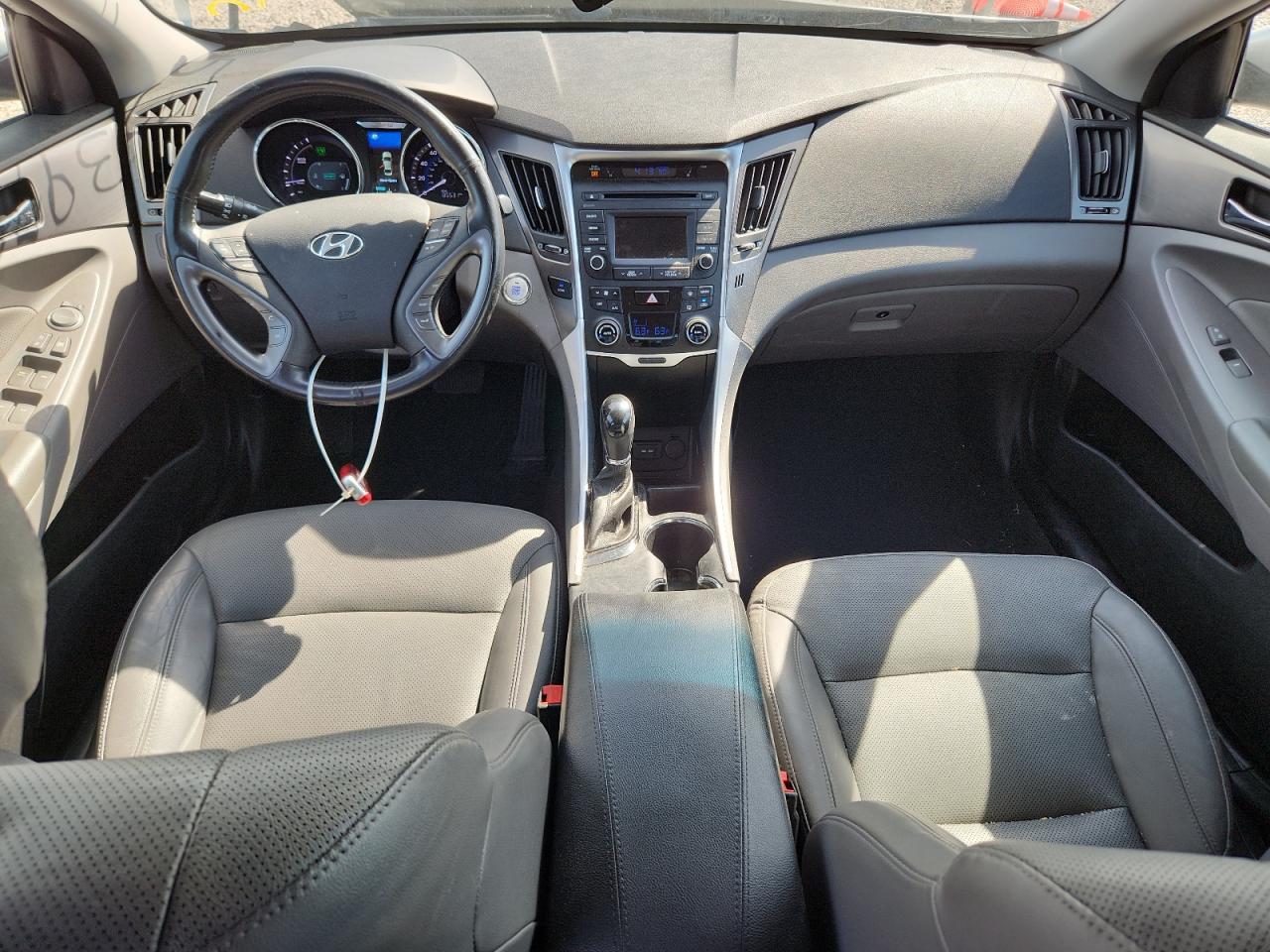 2015 Hyundai Sonata Hybrid Limited Silver vin: KMHEC4A40FA122913