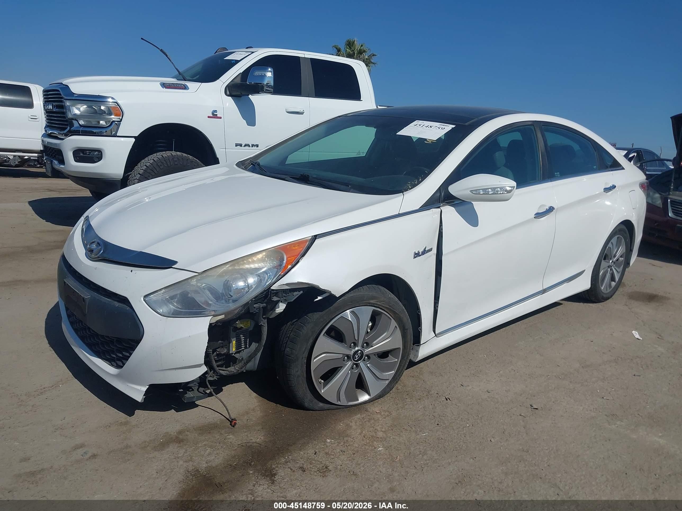 2015 Hyundai Sonata Hybrid Limited White vin: KMHEC4A40FA126184