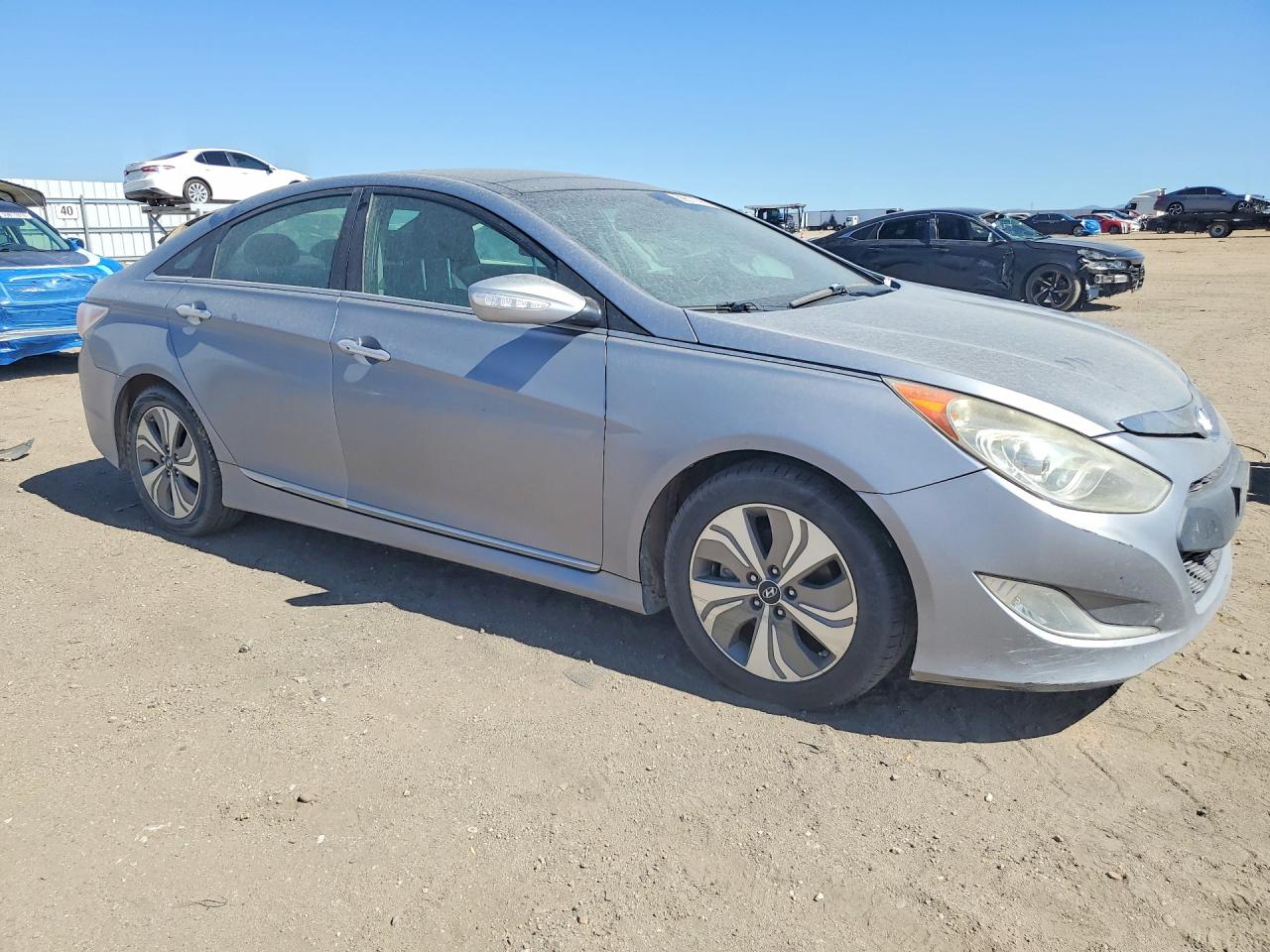 2015 Hyundai Sonata Hybrid Limited Silver vin: KMHEC4A40FA127657