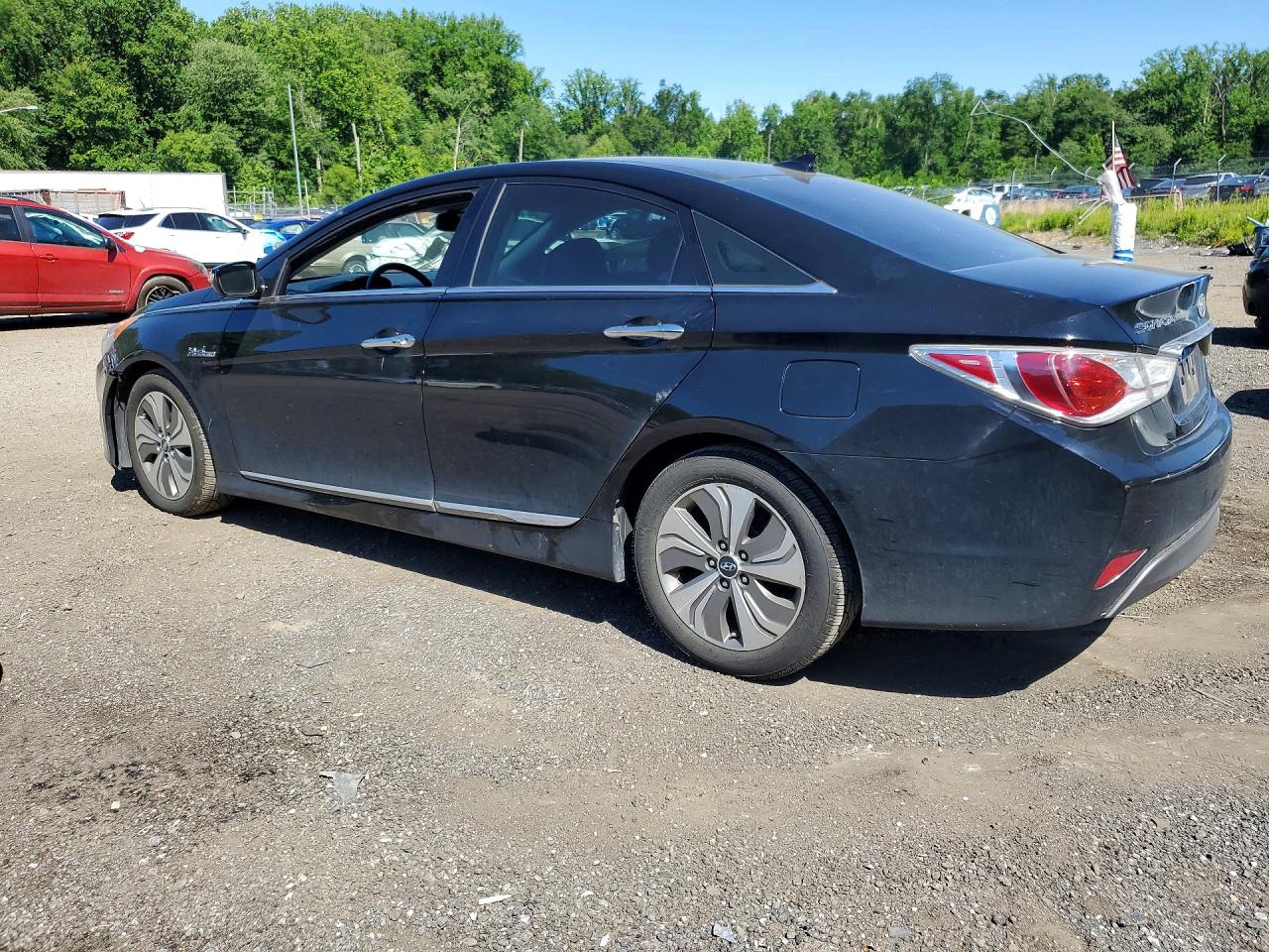 2015 Hyundai Sonata Hybrid Limited Black vin: KMHEC4A40FA127979