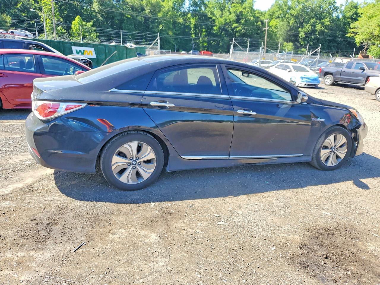 2015 Hyundai Sonata Hybrid Limited Black vin: KMHEC4A40FA127979