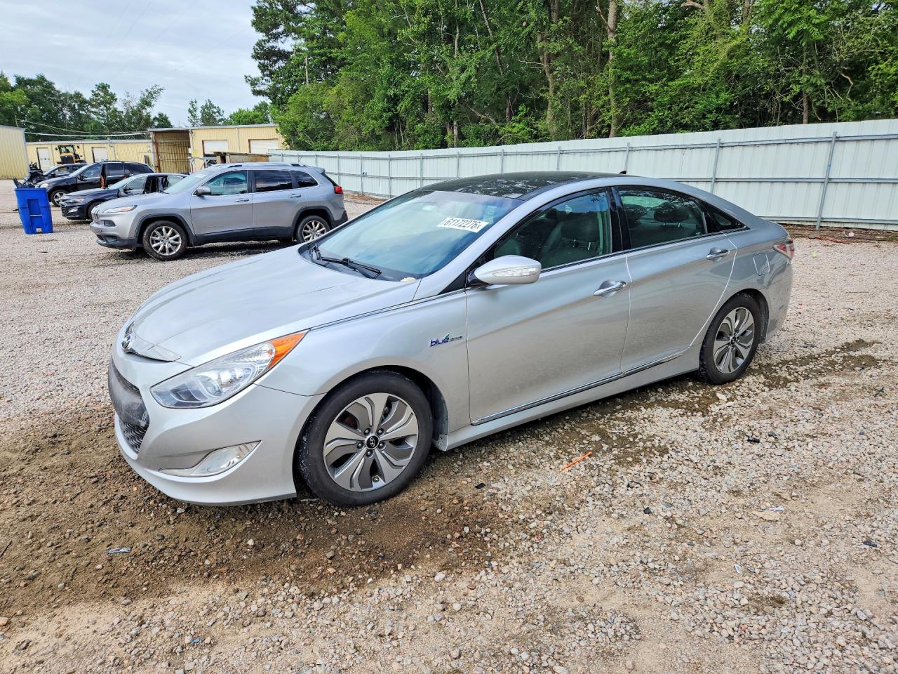 2015 Hyundai Sonata Hybrid Limited Gray vin: KMHEC4A40FA129506