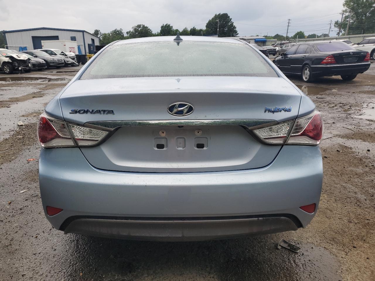2015 Hyundai Sonata Hybrid Blue vin: KMHEC4A40FA135063
