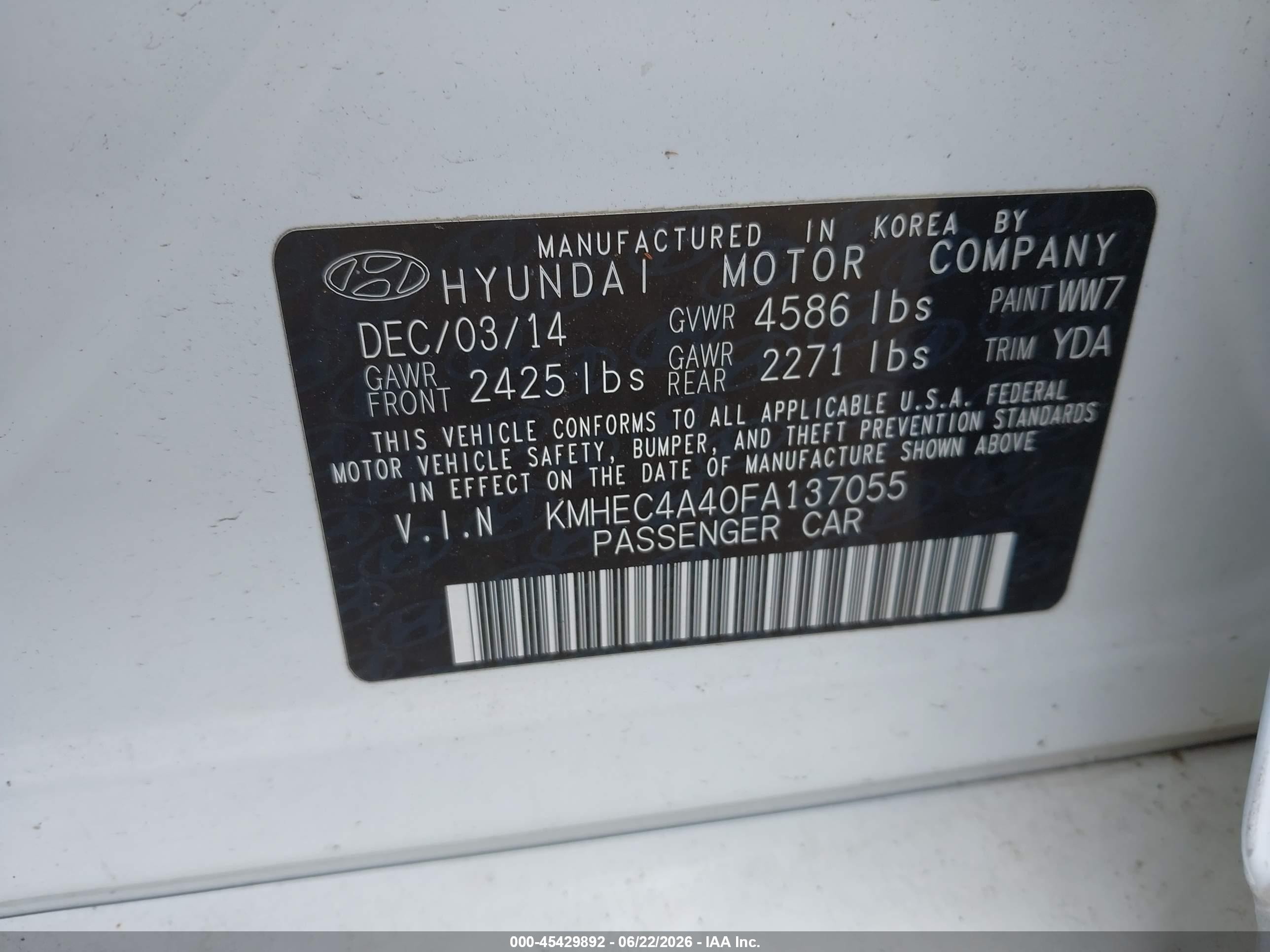 2015 Hyundai Sonata Hybrid   White vin: KMHEC4A40FA137055