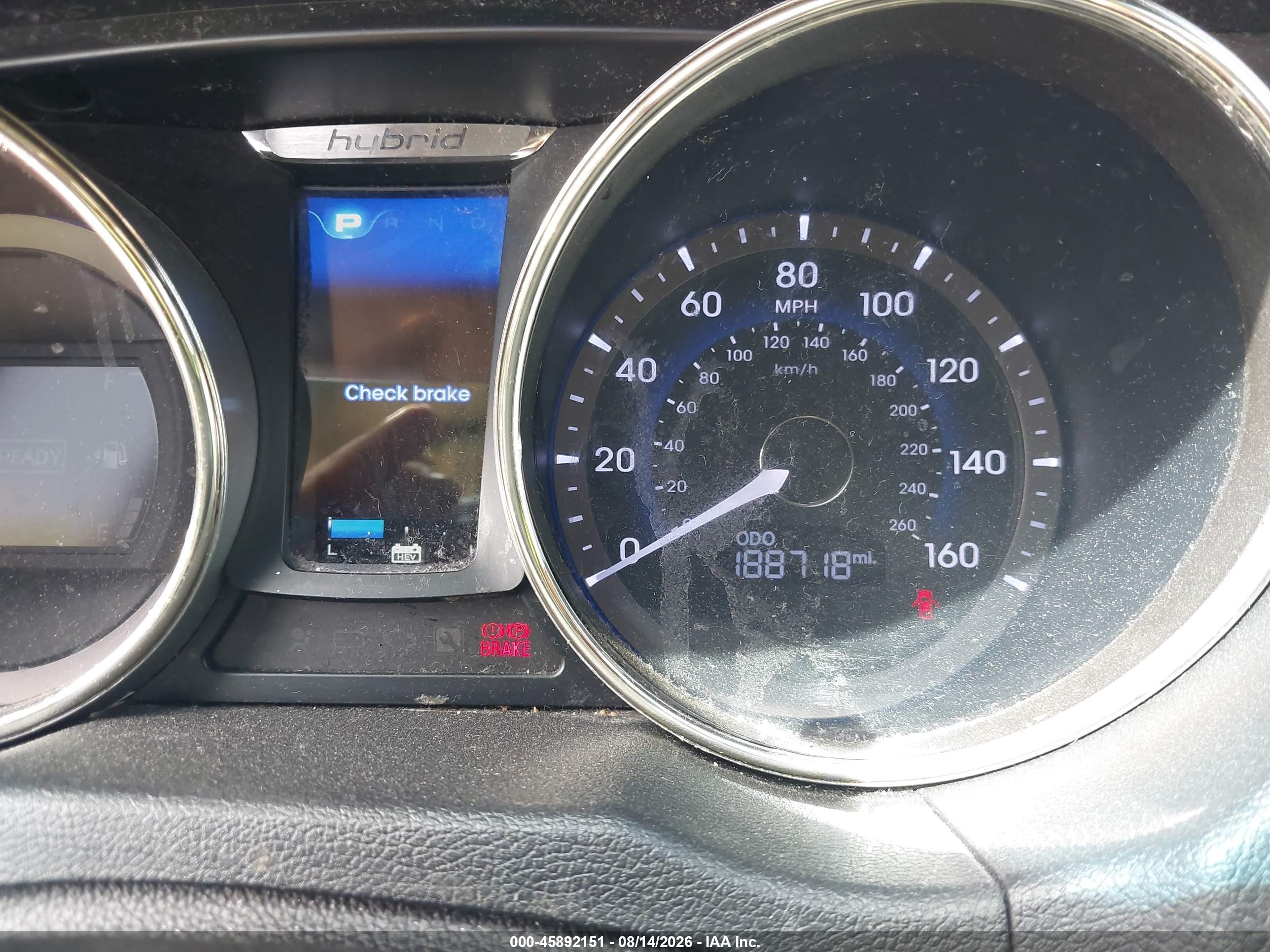 2011 Hyundai Sonata Hybrid   Silver vin: KMHEC4A41BA018568
